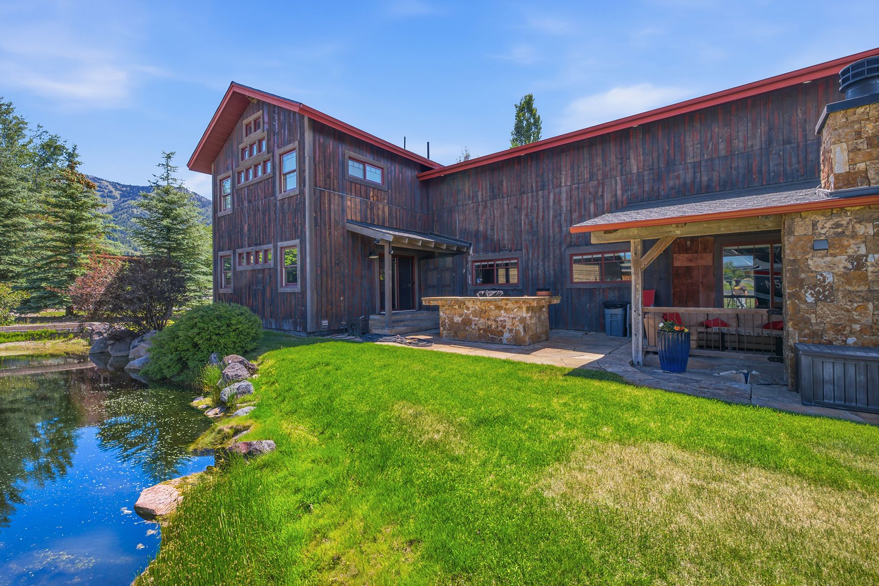  Elevated Living at Alpine Airpark - 物件實景