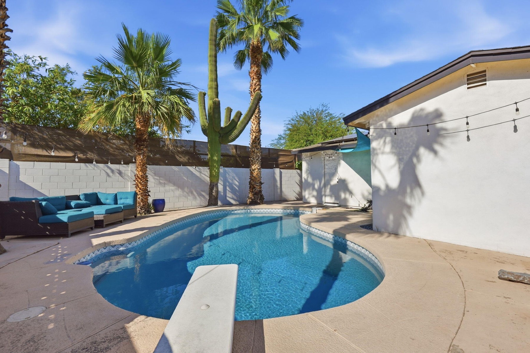  11608 N 32nd Place  Phoenix, AZ - 物件實景