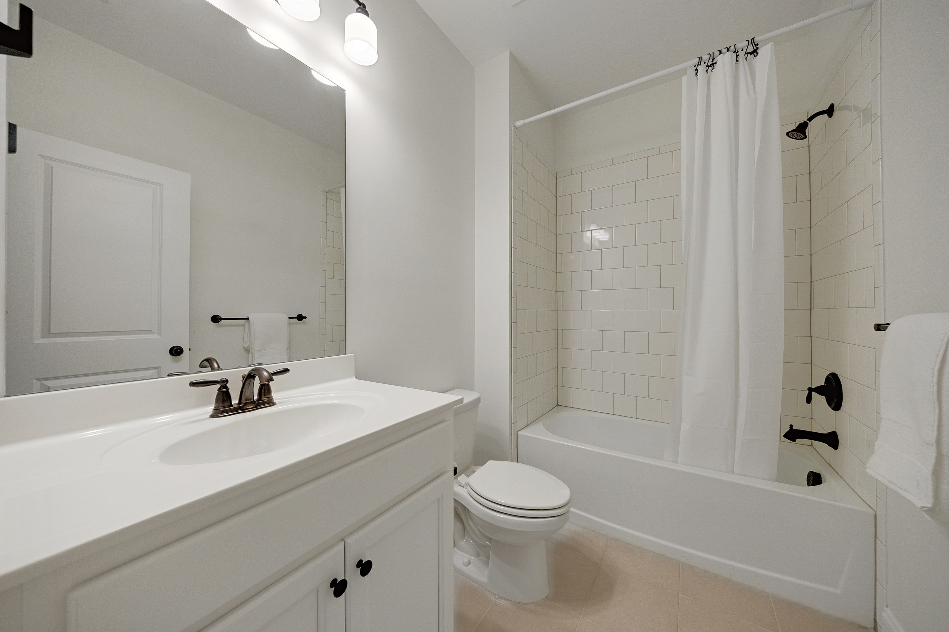  Beautifully Upgraded End Unit Townhome in the Heart of Vinings - 物件實景