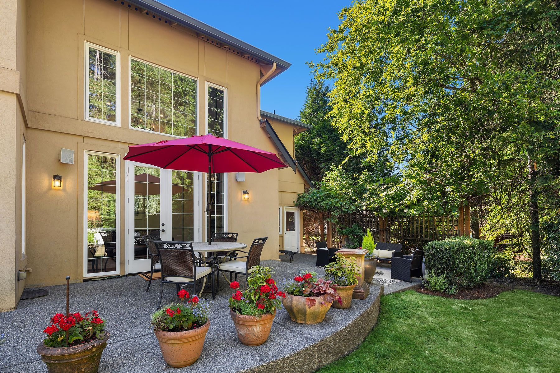  12022 NE 97th Street, Kirkland, WA 98033 - 物件實景