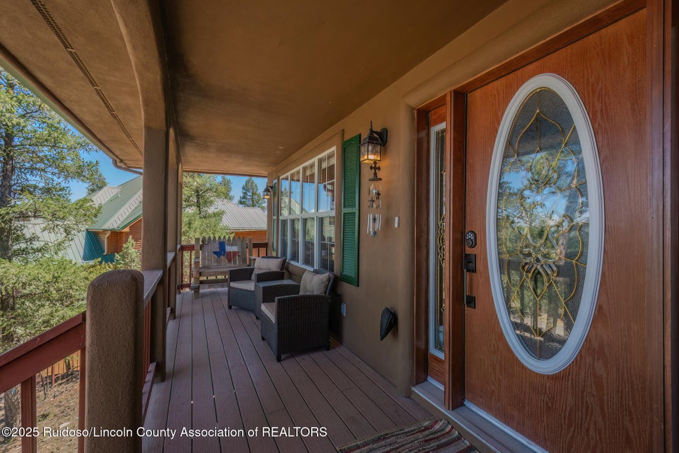 Ruidoso, New Mexico, 88345, United States, 4 Bedrooms Bedrooms, ,3 BathroomsBathrooms,Residential,For Sale,1909726