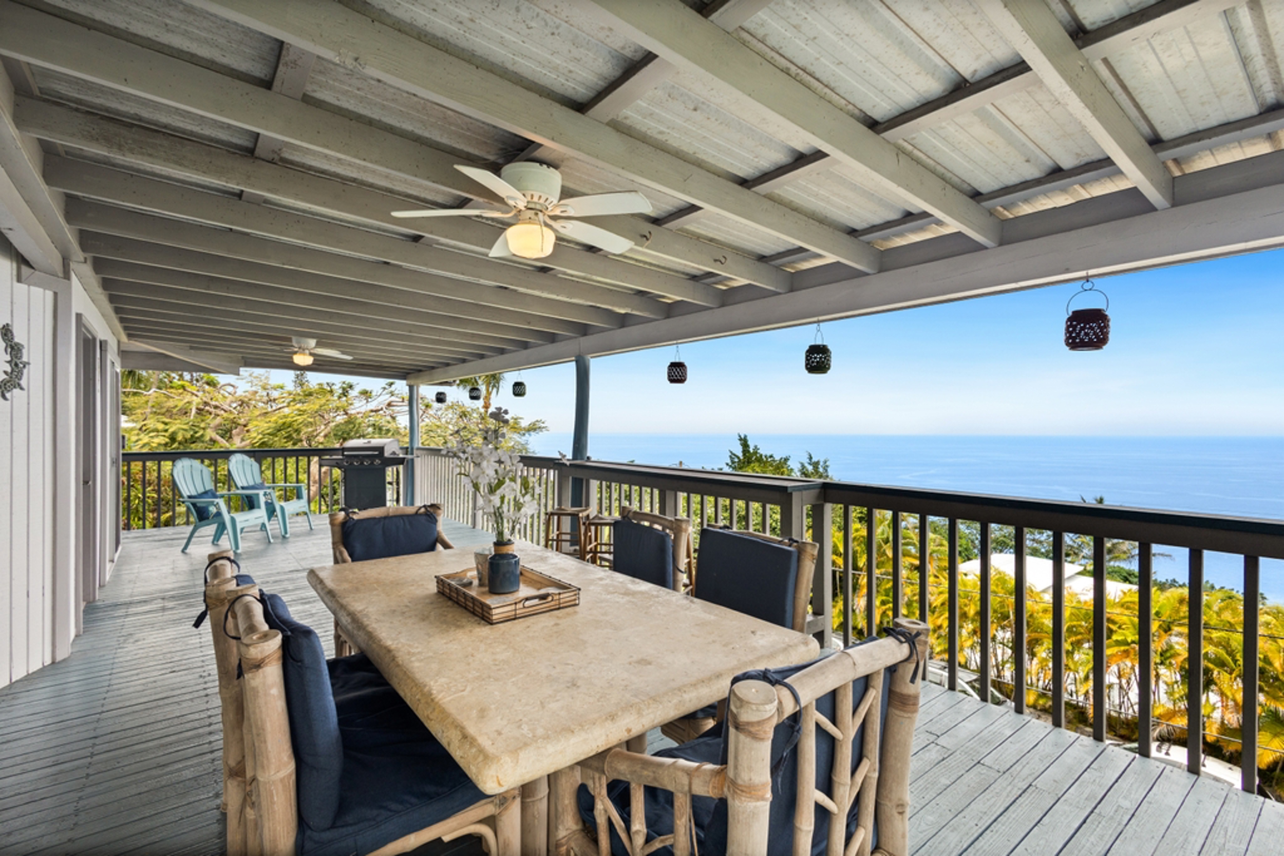 Captain Cook, Hawaii, 96704, United States, 2 Bedrooms Bedrooms, ,2 BathroomsBathrooms,Residential,For Sale,1940762