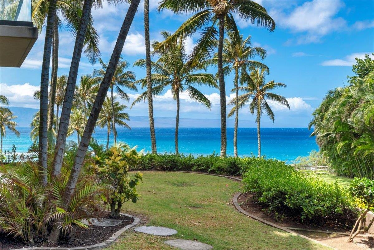 Lahaina, Hawaii, 96761, United States, 3 Bedrooms Bedrooms, ,4 BathroomsBathrooms,Residential,For Sale,1995819