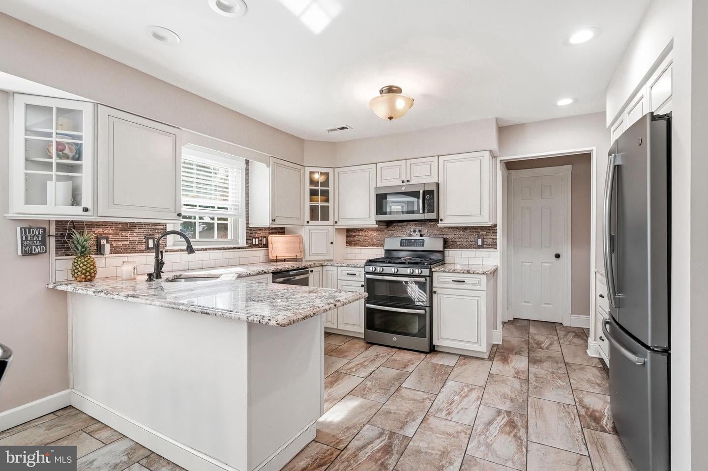 SEWELL, New Jersey, 08080, United States, 4 Bedrooms Bedrooms, ,3 BathroomsBathrooms,Residential,For Sale,2049417