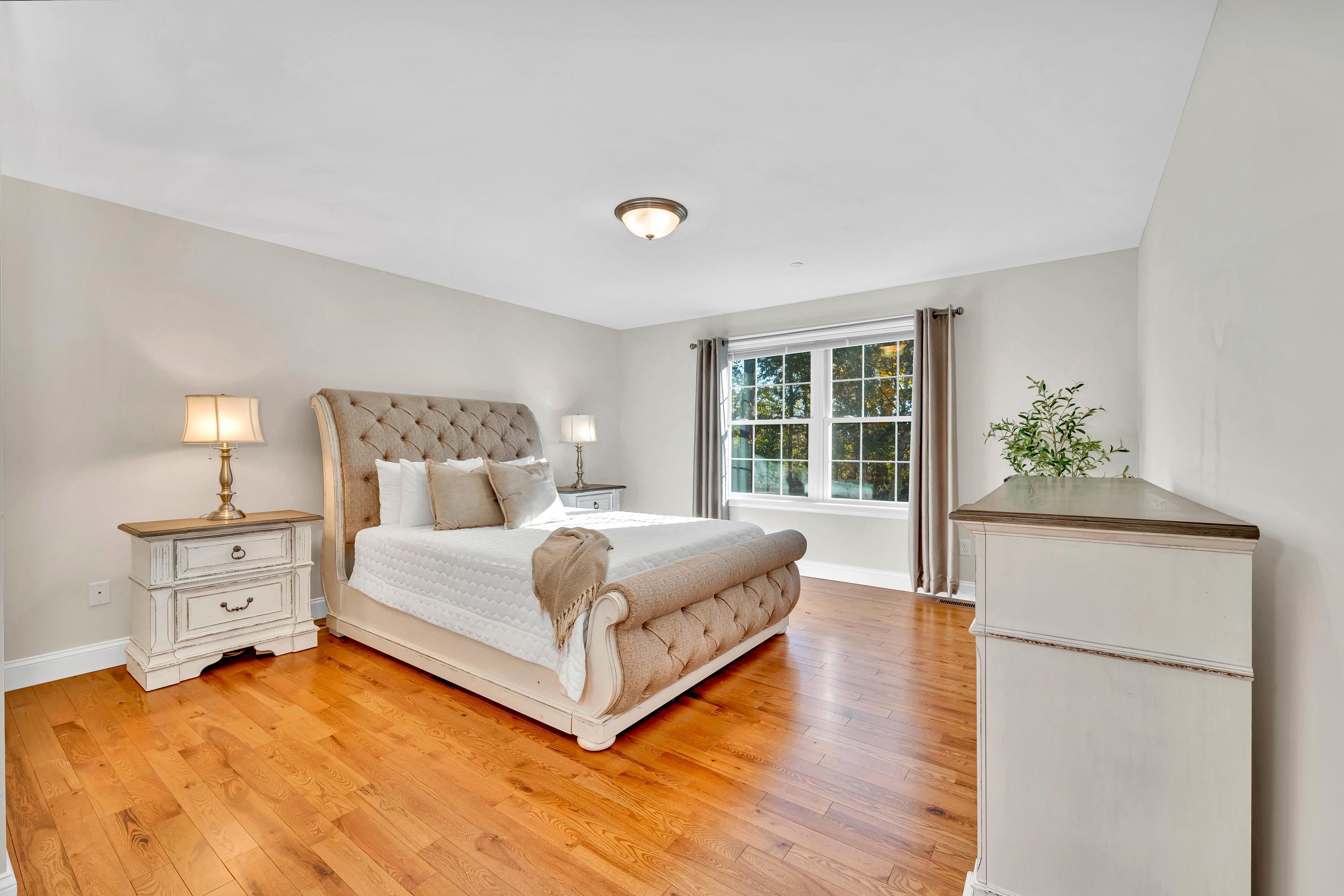 Brentwood, New Hampshire, 03833, United States, 2 Bedrooms Bedrooms, ,2 BathroomsBathrooms,Residential,For Sale,1976209