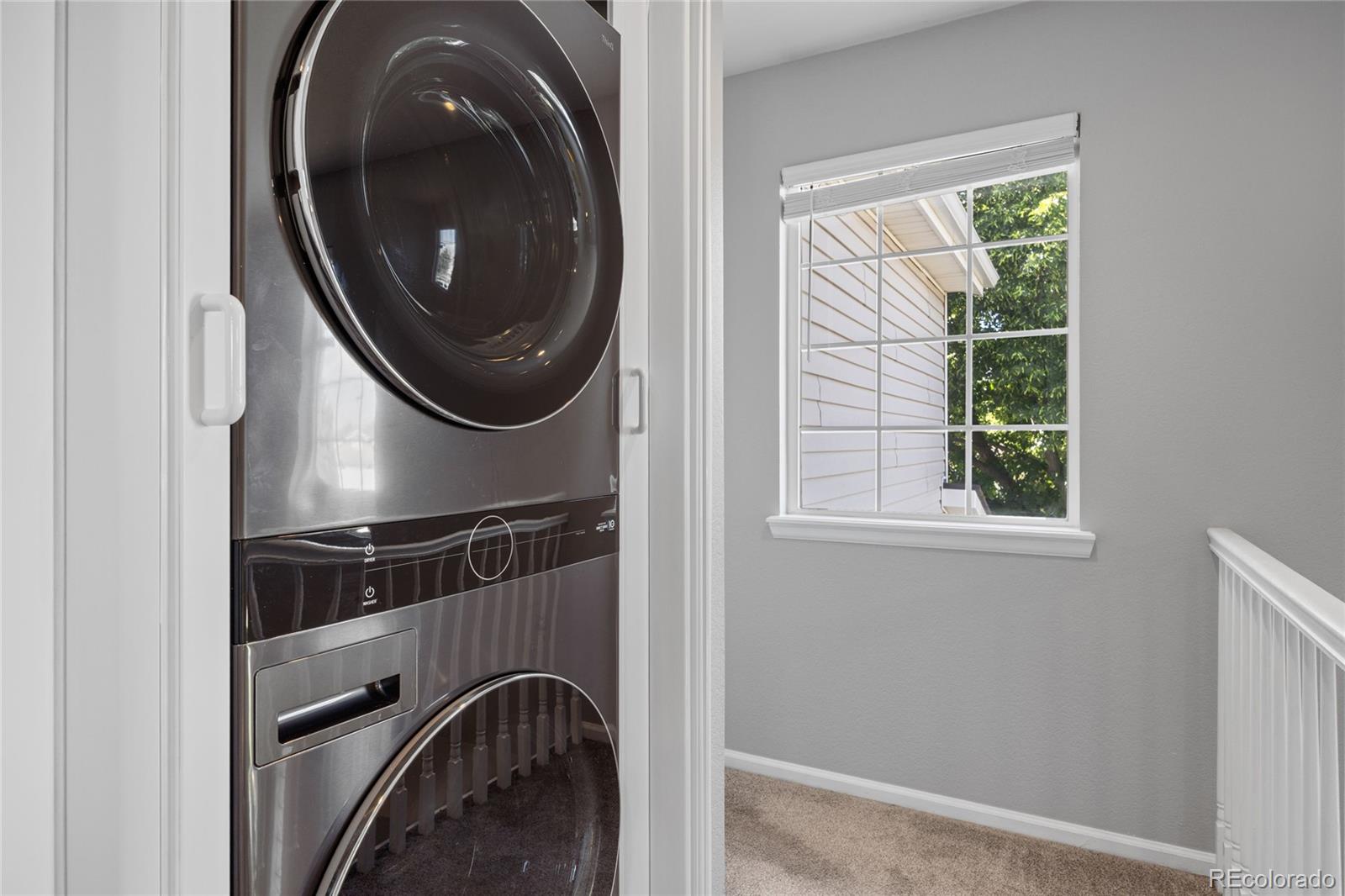 Aurora, Colorado, 80014, United States, 4 Bedrooms Bedrooms, ,2 BathroomsBathrooms,Residential,For Sale,1988194