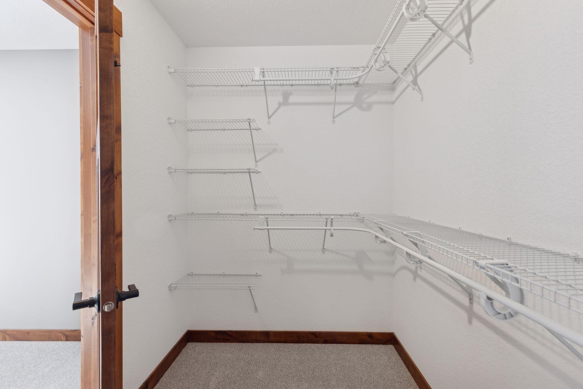 Hammond, Wisconsin, 54015, United States, 4 Bedrooms Bedrooms, ,2 BathroomsBathrooms,Residential,For Sale,1918173