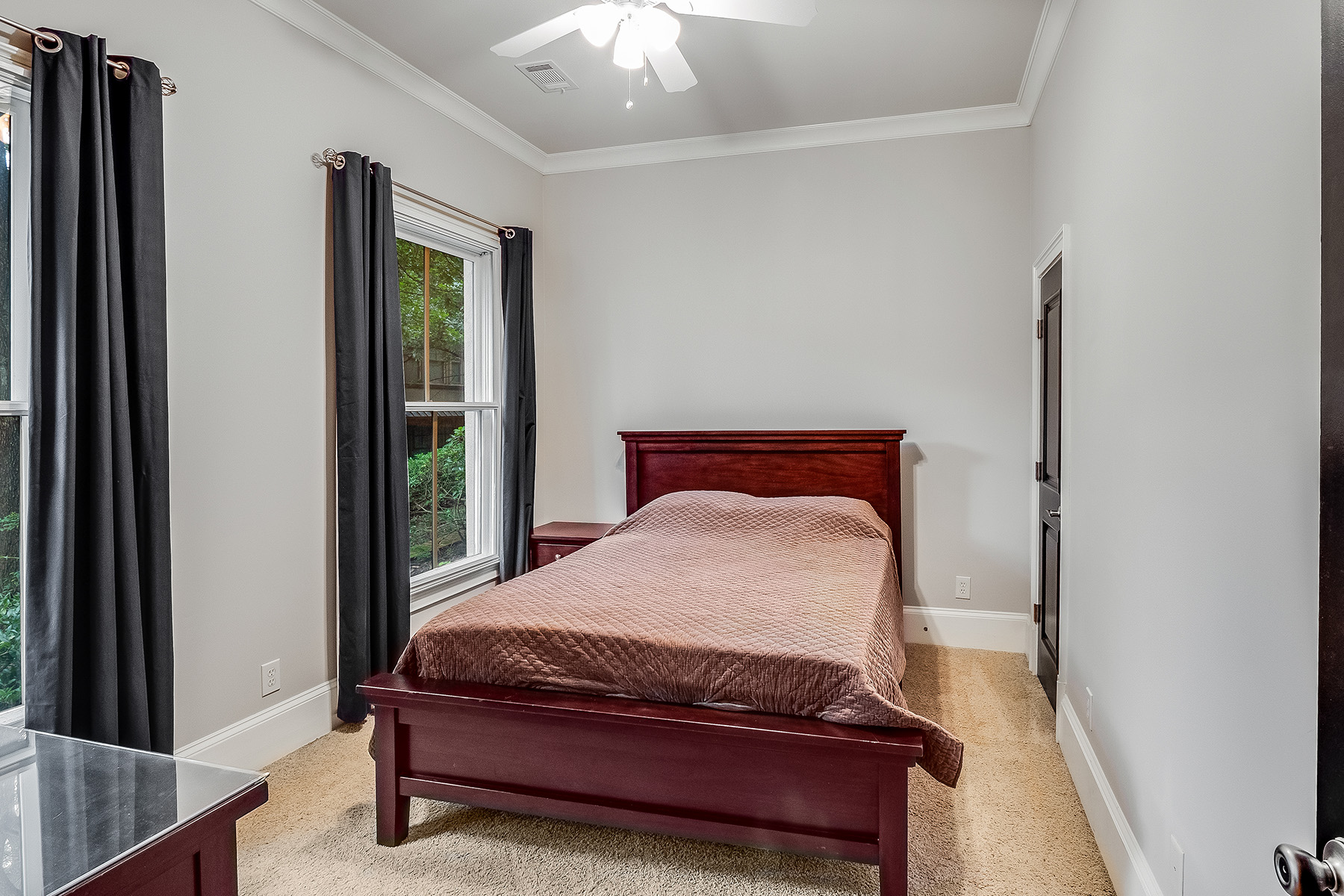  Spacious and Sophisticated Townhome with a Heart-of-Atlanta Address - 物件實景