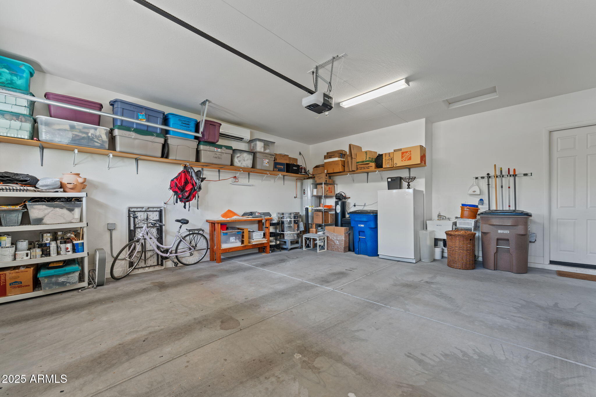 Wickenburg, Arizona, 85390, United States, 3 Bedrooms Bedrooms, ,4 BathroomsBathrooms,Residential,For Sale,1974680