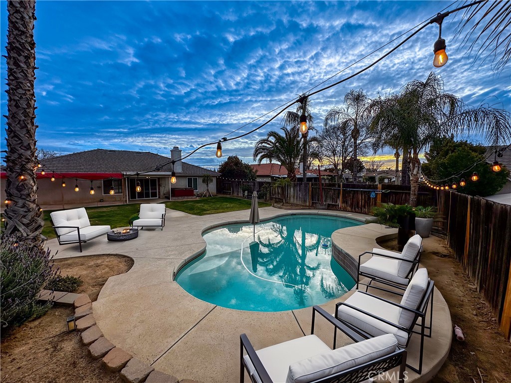 Bakersfield, California, 93312, United States, 3 Bedrooms Bedrooms, ,2 BathroomsBathrooms,Residential,For Sale,1915632
