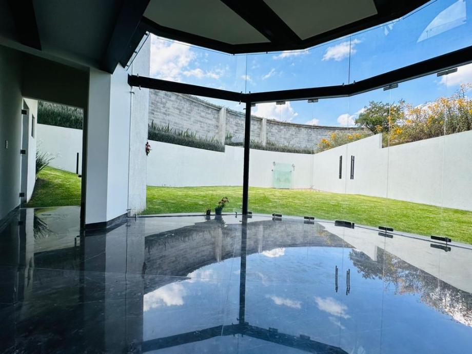 Mandarinas, Atizapán de Zaragoza, Estado de México, 52938, Mexico, 4 Bedrooms Bedrooms, ,4 BathroomsBathrooms,Residential,For Sale,Mandarinas,1615930
