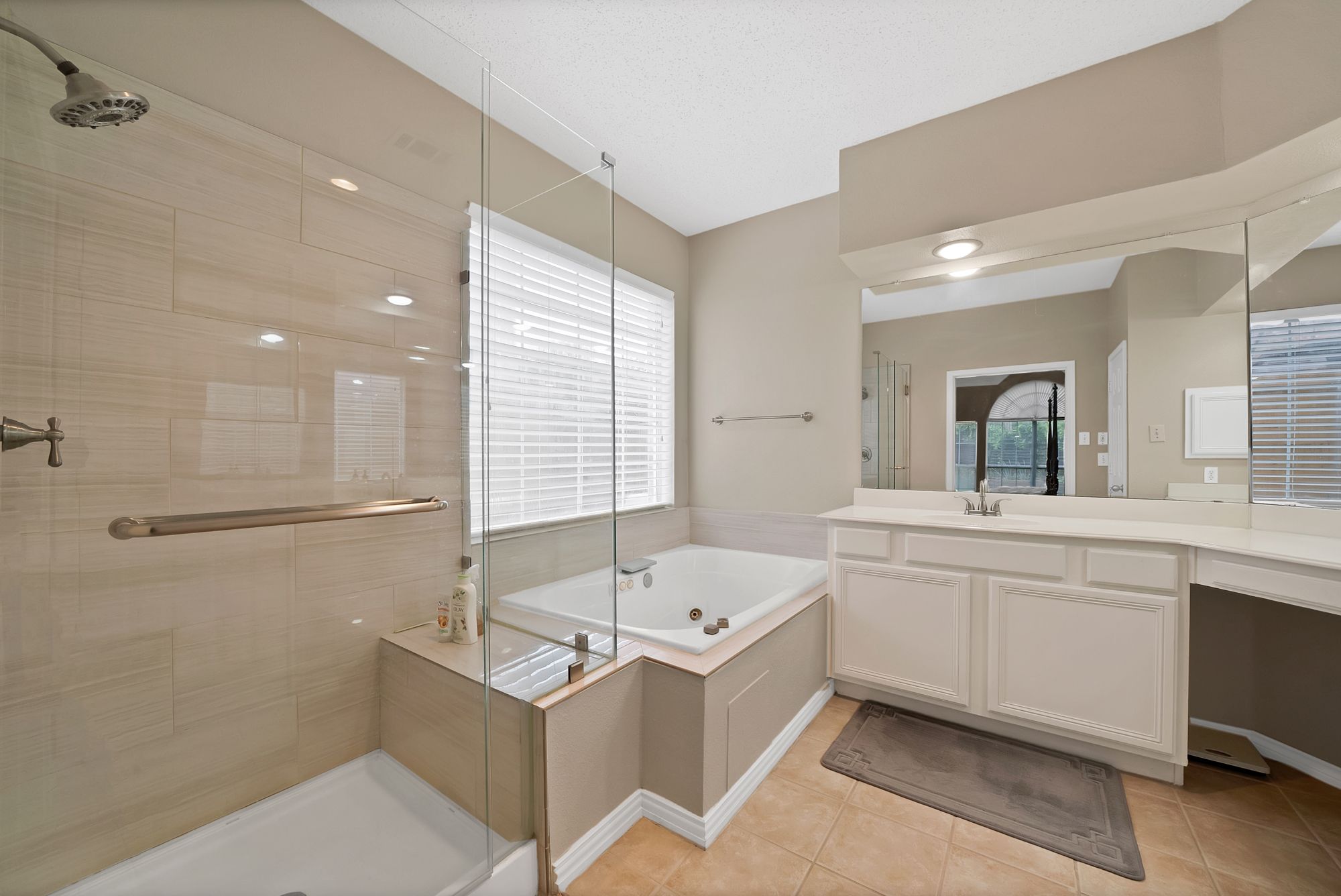 2129 Brentcove Drive, Grapevine, TX, 76051 - 物件實景