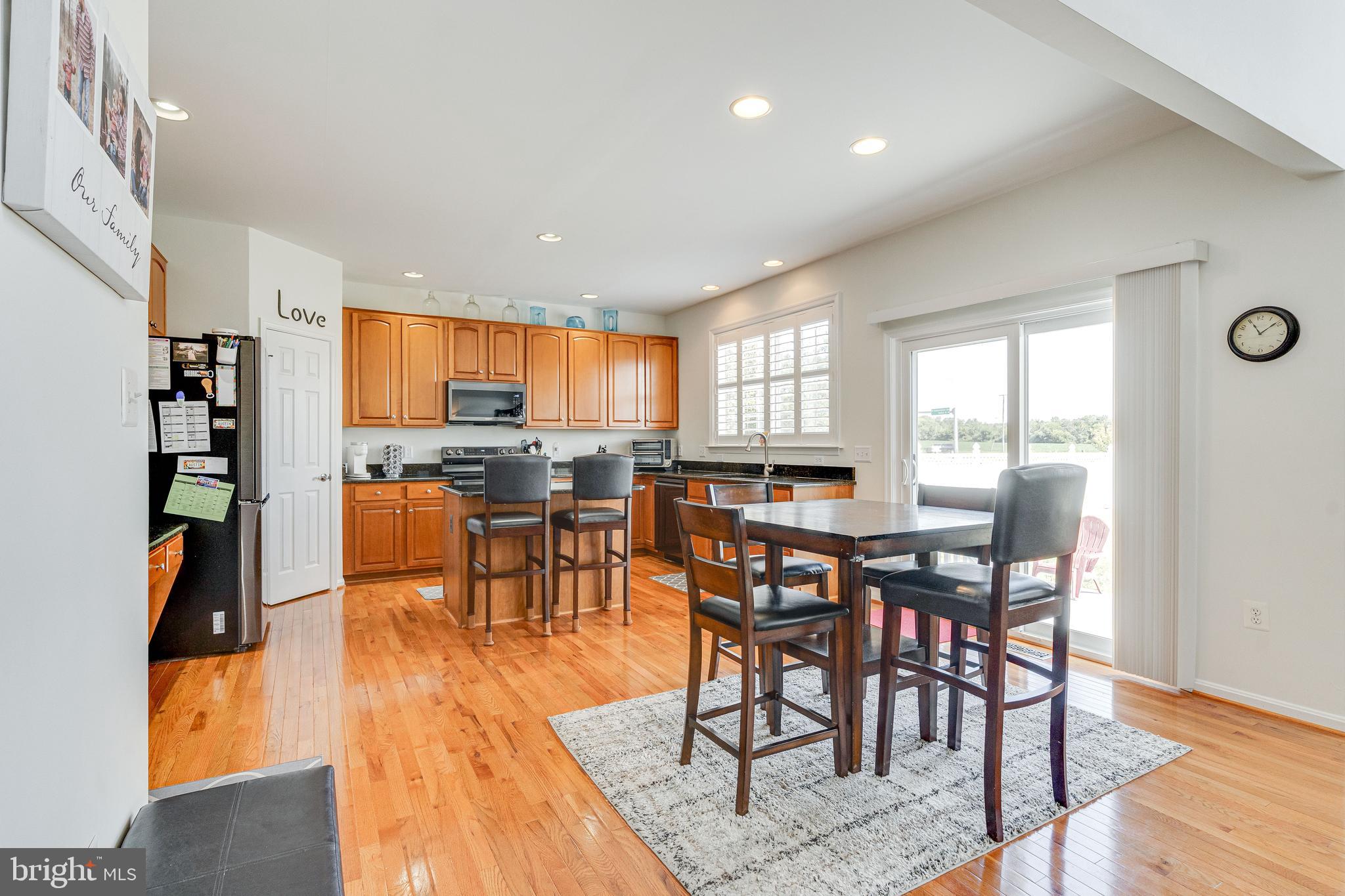 Bealeton, Virginia, 22712, United States, 4 Bedrooms Bedrooms, ,3 BathroomsBathrooms,Residential,For Sale,1986085