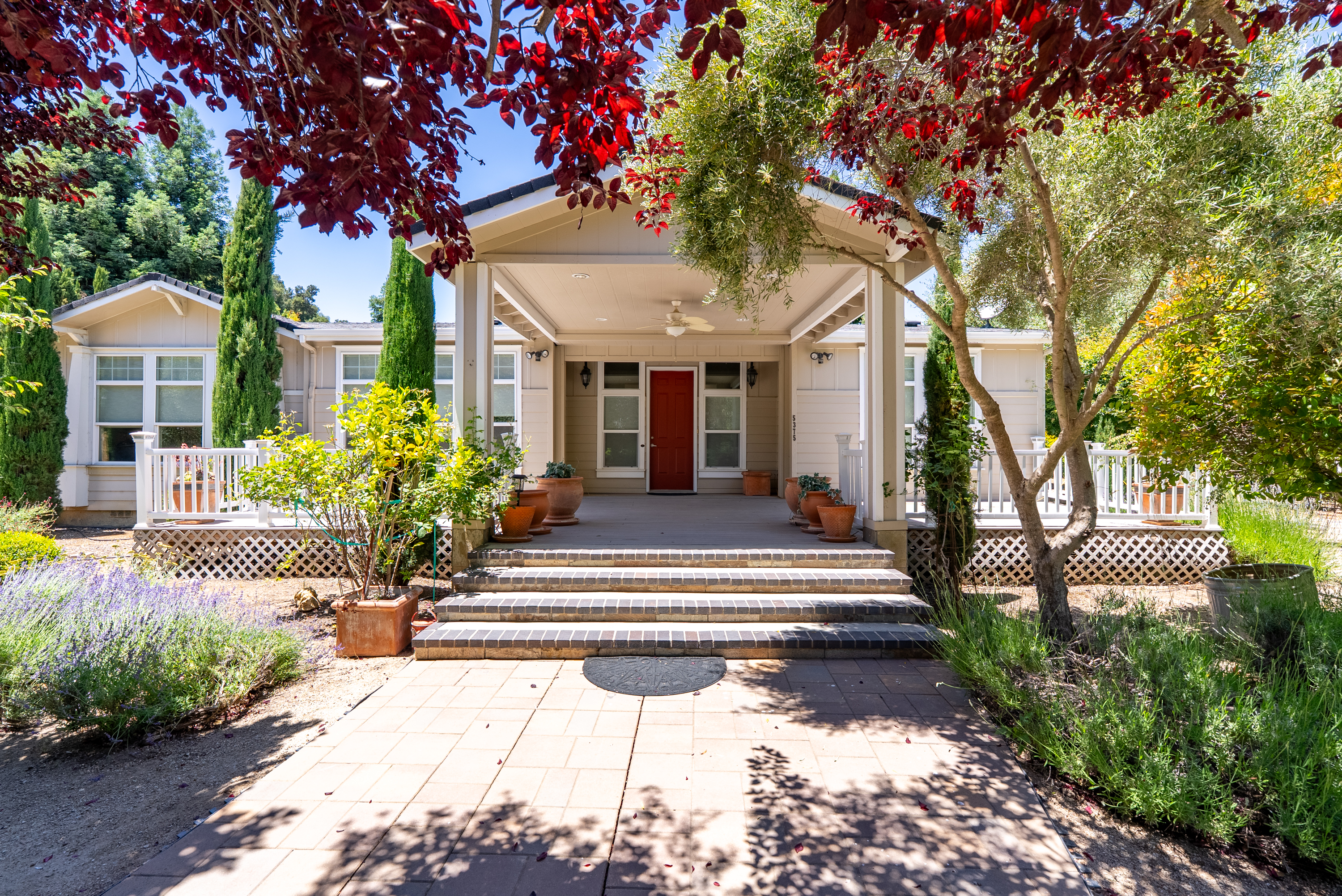  5405 Vineyard Drive - 物件實景
