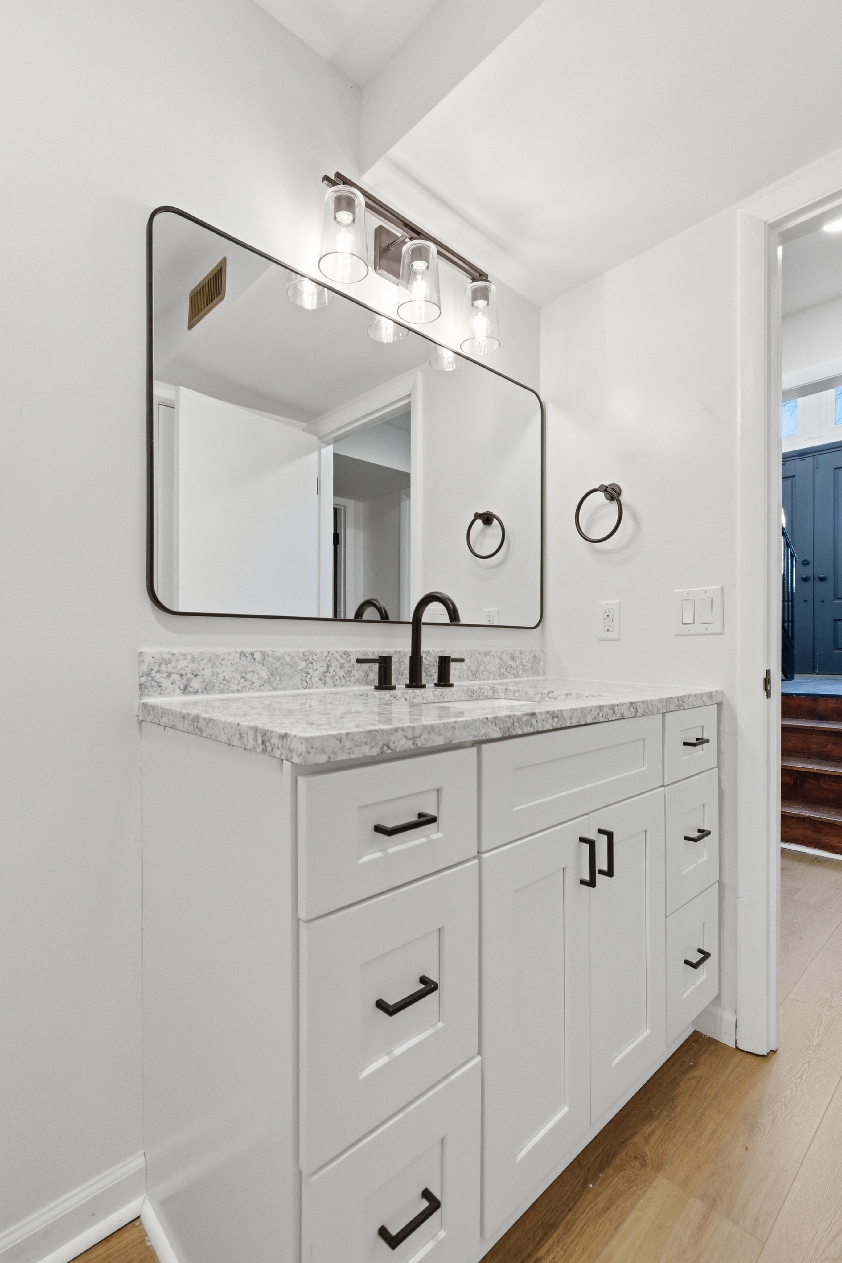  4035 Kings Ln NW, Nashville, TN, 37218 - 物件實景