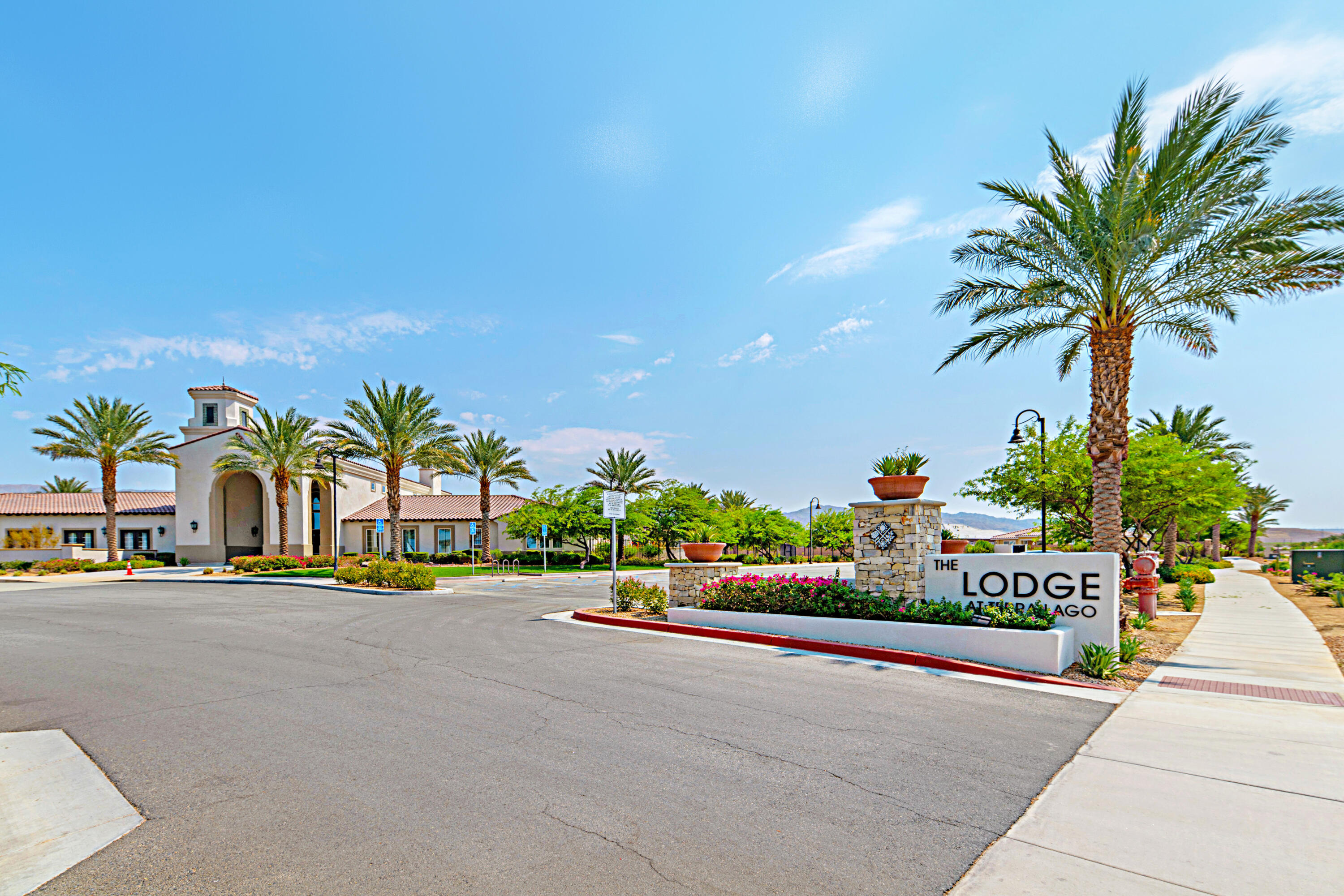 Indio, California, 92203, United States, 2 Bedrooms Bedrooms, ,2 BathroomsBathrooms,Residential,For Sale,1961466