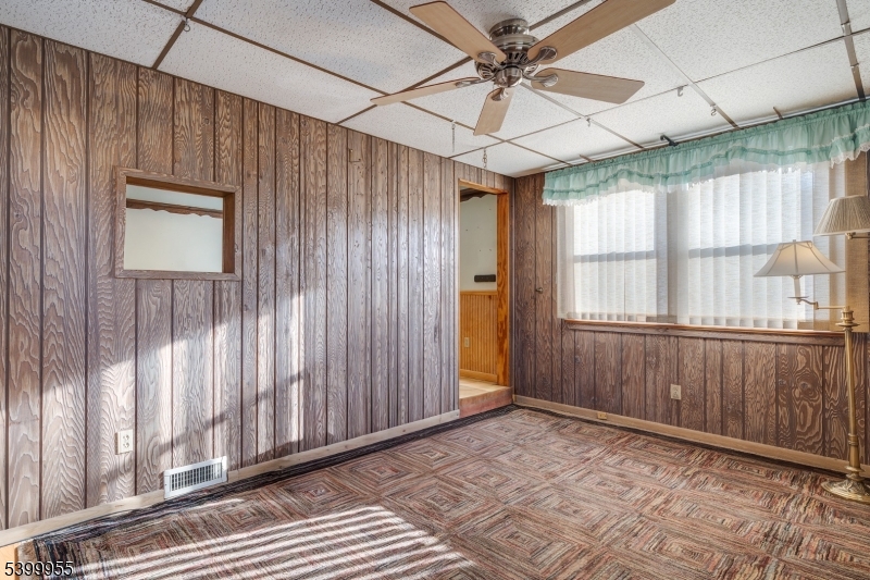 Clark Twp., New Jersey, 07066, United States, 4 Bedrooms Bedrooms, ,2 BathroomsBathrooms,Residential,For Sale,2003135