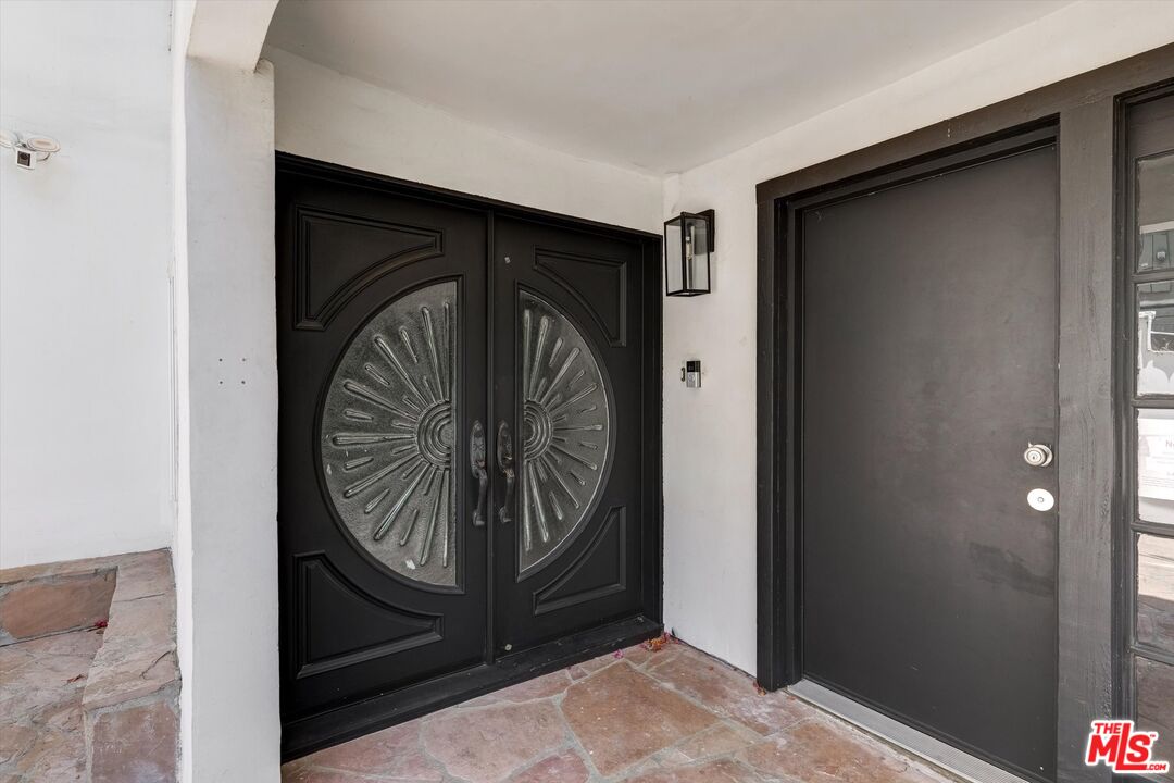 Beverly Hills, California, 90210, United States, 8 Bedrooms Bedrooms, ,3 BathroomsBathrooms,Residential,For Sale,1916732