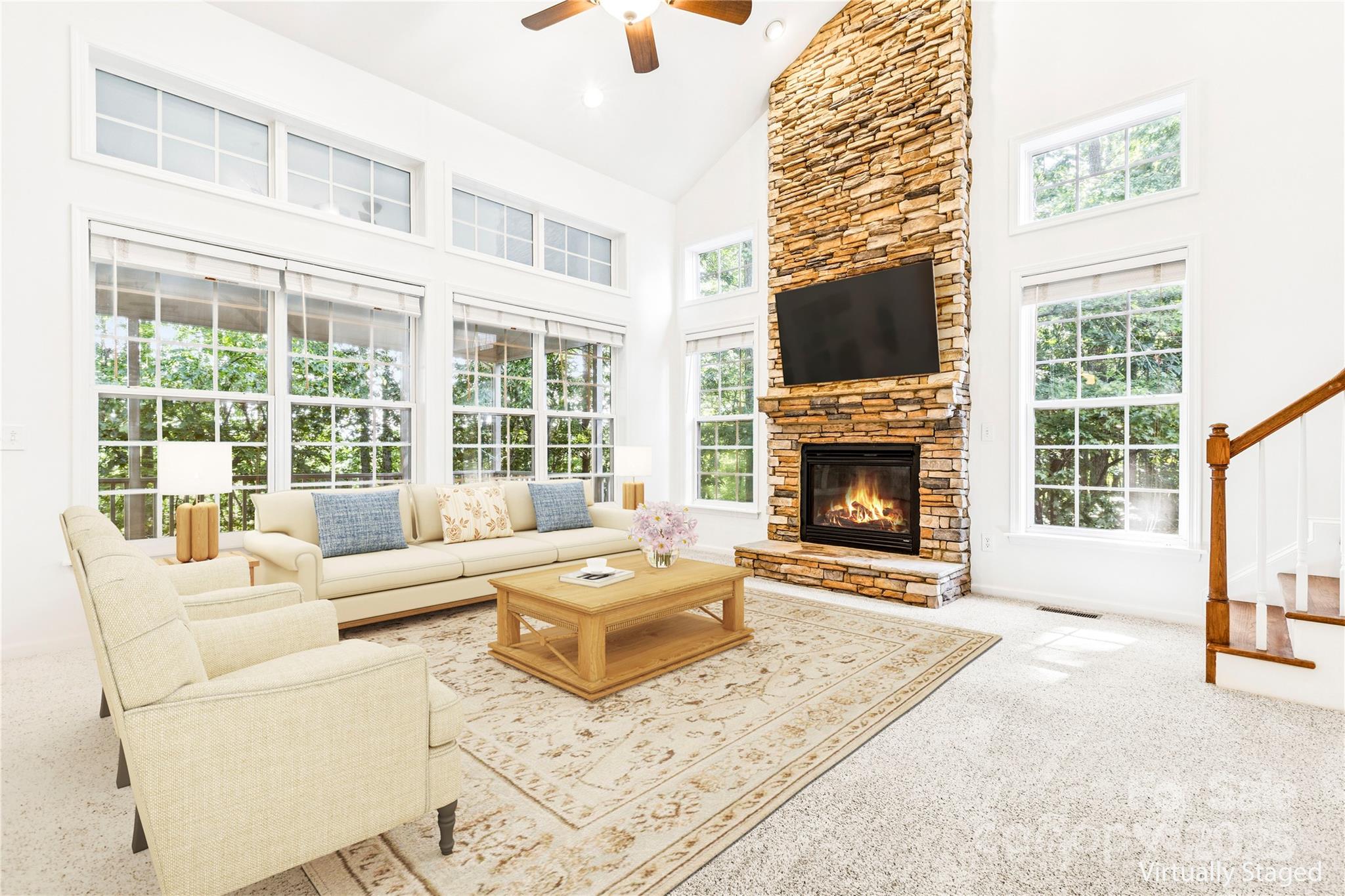 Tega Cay, South Carolina, 29708, United States, 4 Bedrooms Bedrooms, ,4 BathroomsBathrooms,Residential,For Sale,1906873