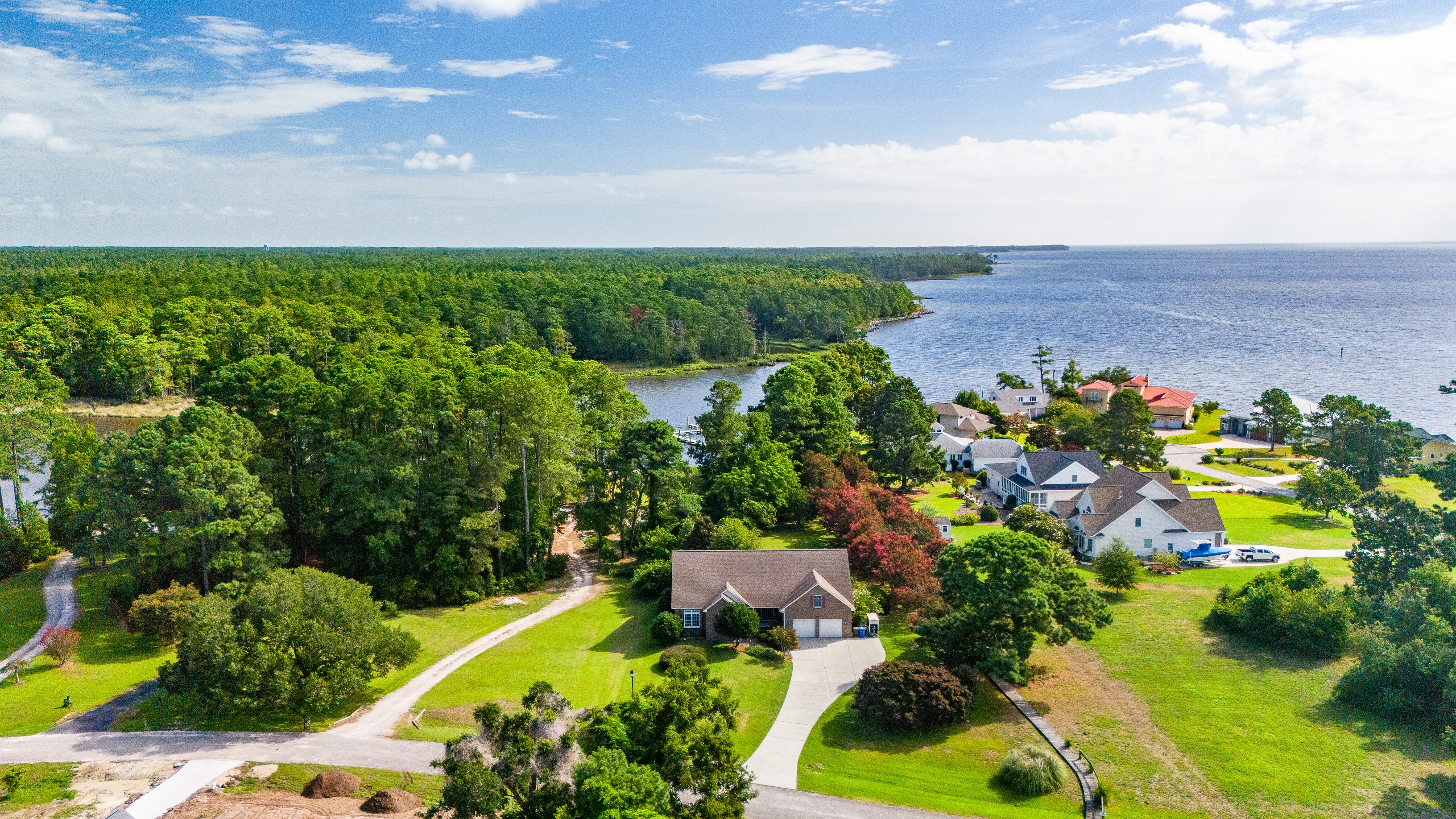 Oriental, North Carolina, 28571, United States, 3 Bedrooms Bedrooms, ,3 BathroomsBathrooms,Residential,For Sale,1979127