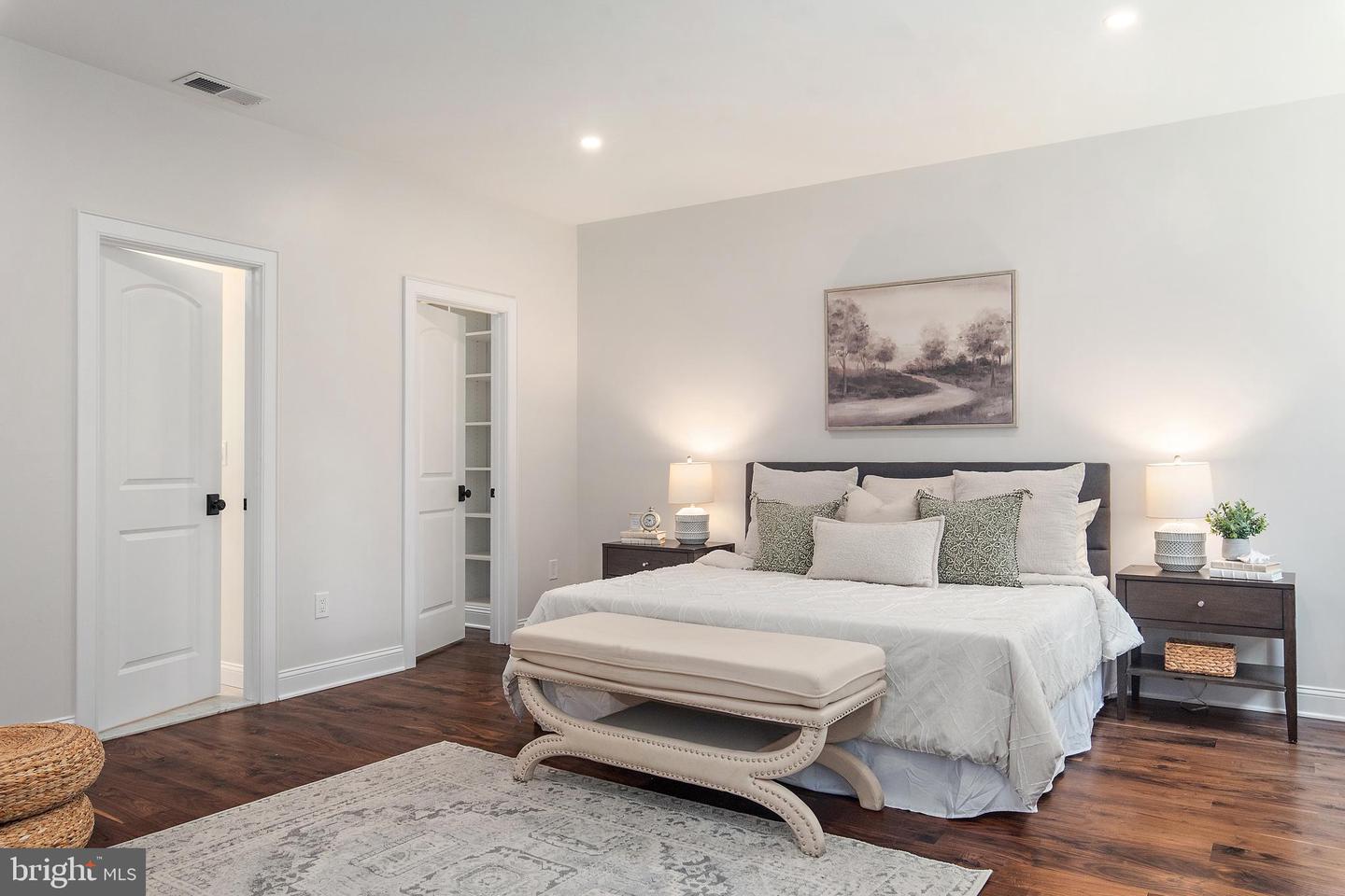 Annapolis, Maryland, 21403, United States, 4 Bedrooms Bedrooms, ,5 BathroomsBathrooms,Residential,For Sale,1900943