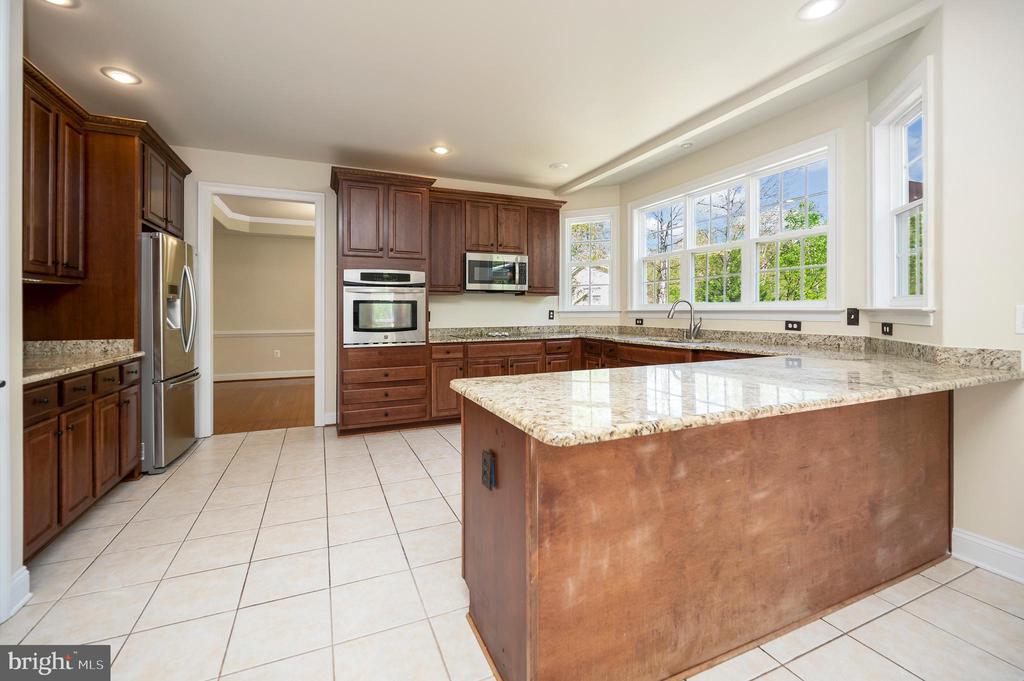 Stafford, Virginia, 22554, United States, 5 Bedrooms Bedrooms, ,5 BathroomsBathrooms,Residential,For Sale,2047982