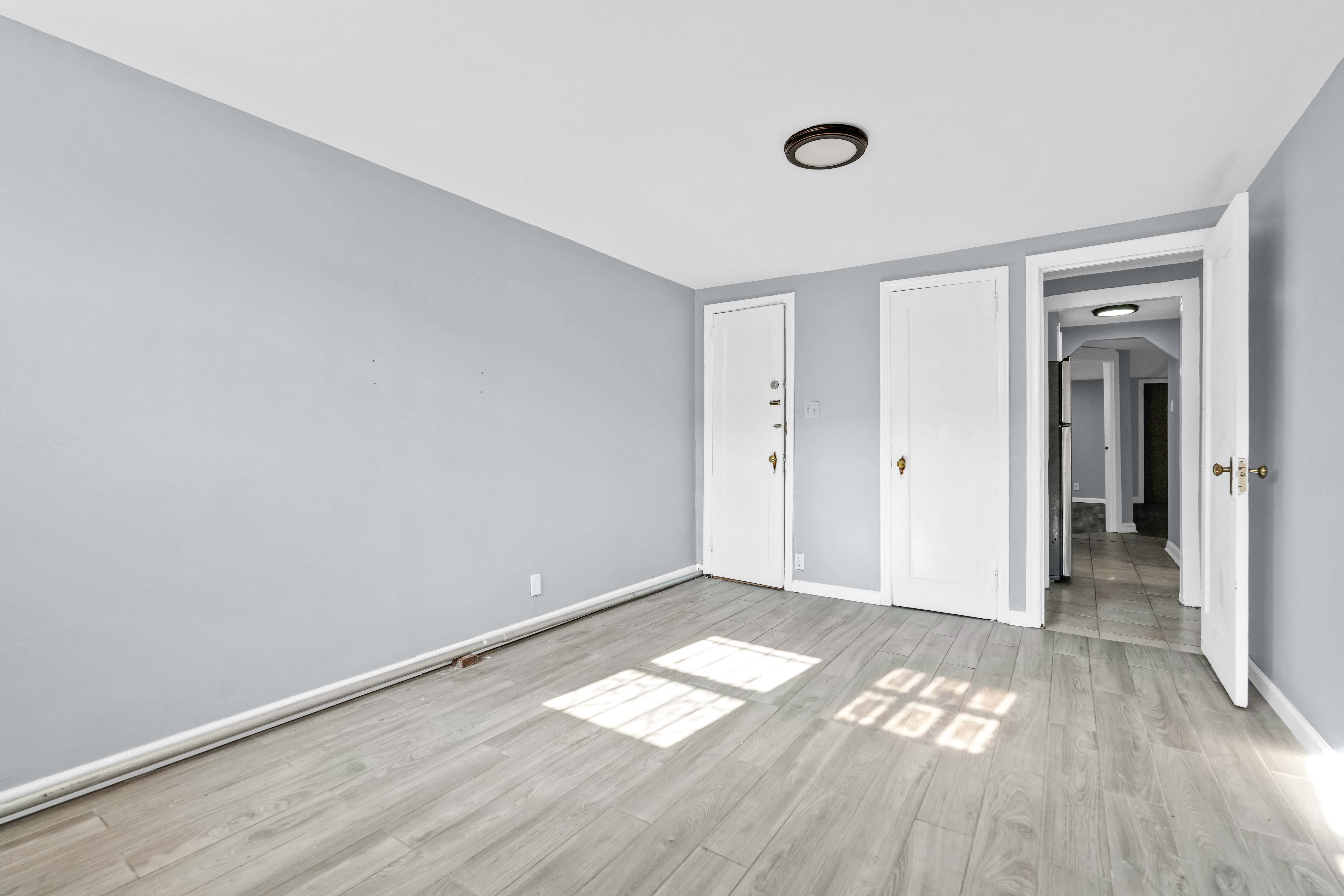  252 E 45th Street, Brooklyn, NY, 11203 - 物件實景