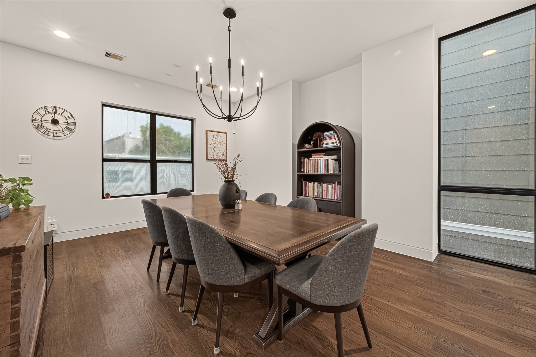  1613 Vermont Street B - 物件實景