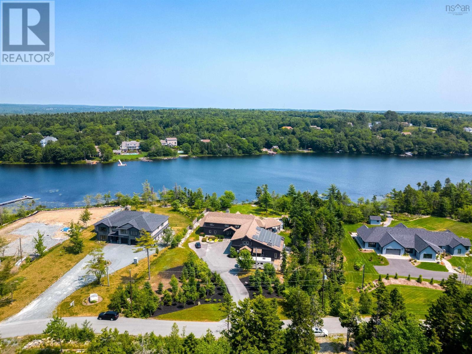 LAKE LOON, Nova Scotia, B2W 6C8, CA, 6 Bedrooms Bedrooms, ,6 BathroomsBathrooms,Residential,For Sale,1836689