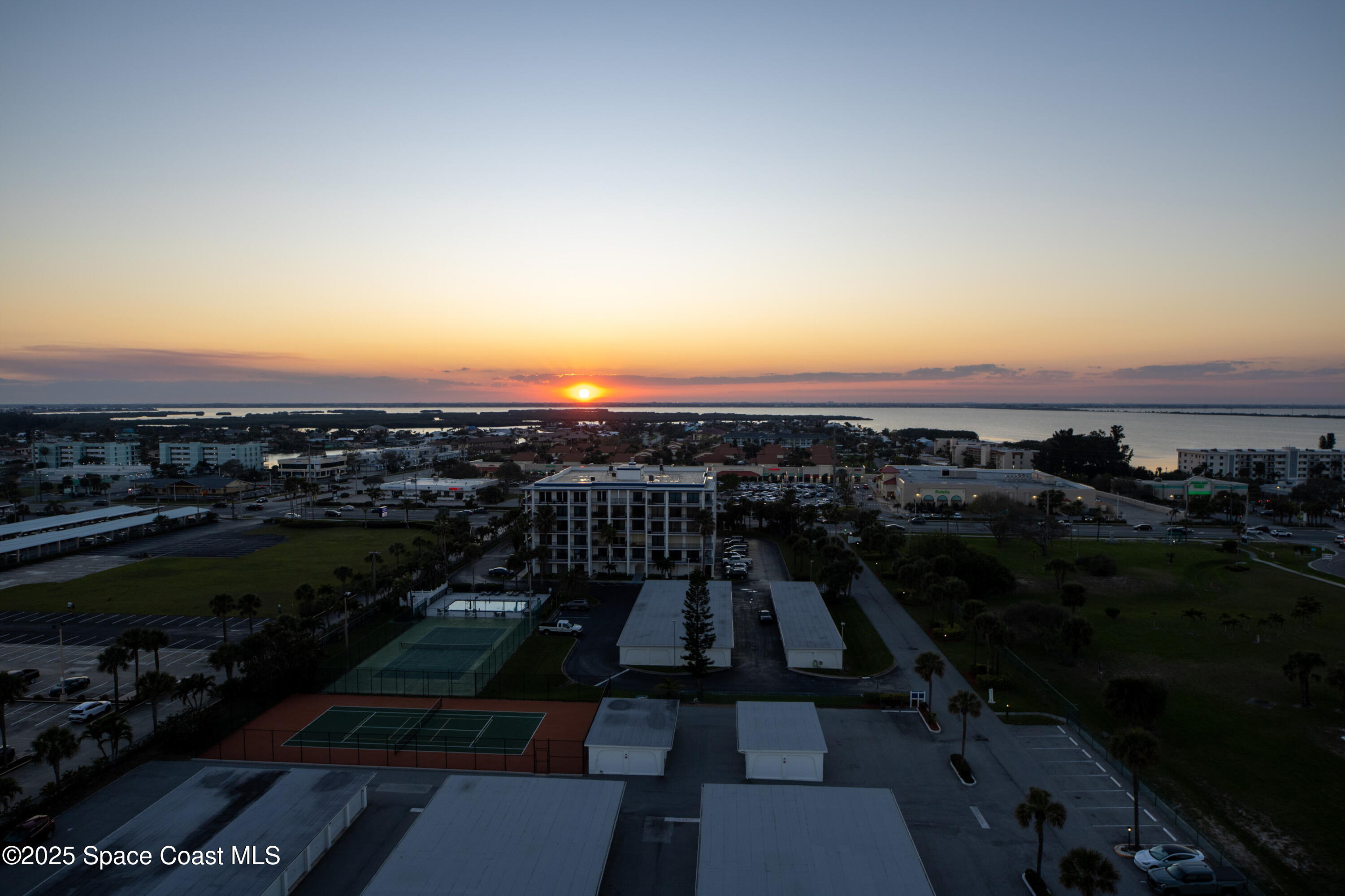 Cocoa Beach, Florida, 32931, United States, 2 Bedrooms Bedrooms, ,2 BathroomsBathrooms,Residential,For Sale,1991953