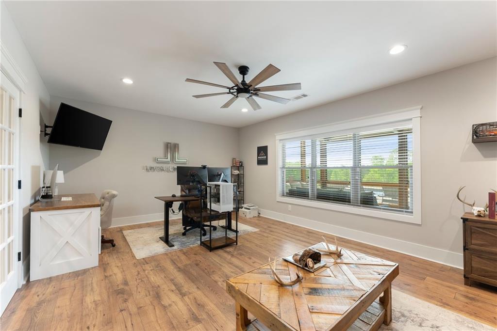 Murrayville, Georgia, 30564, United States, 4 Bedrooms Bedrooms, ,5 BathroomsBathrooms,Residential,For Sale,2039940
