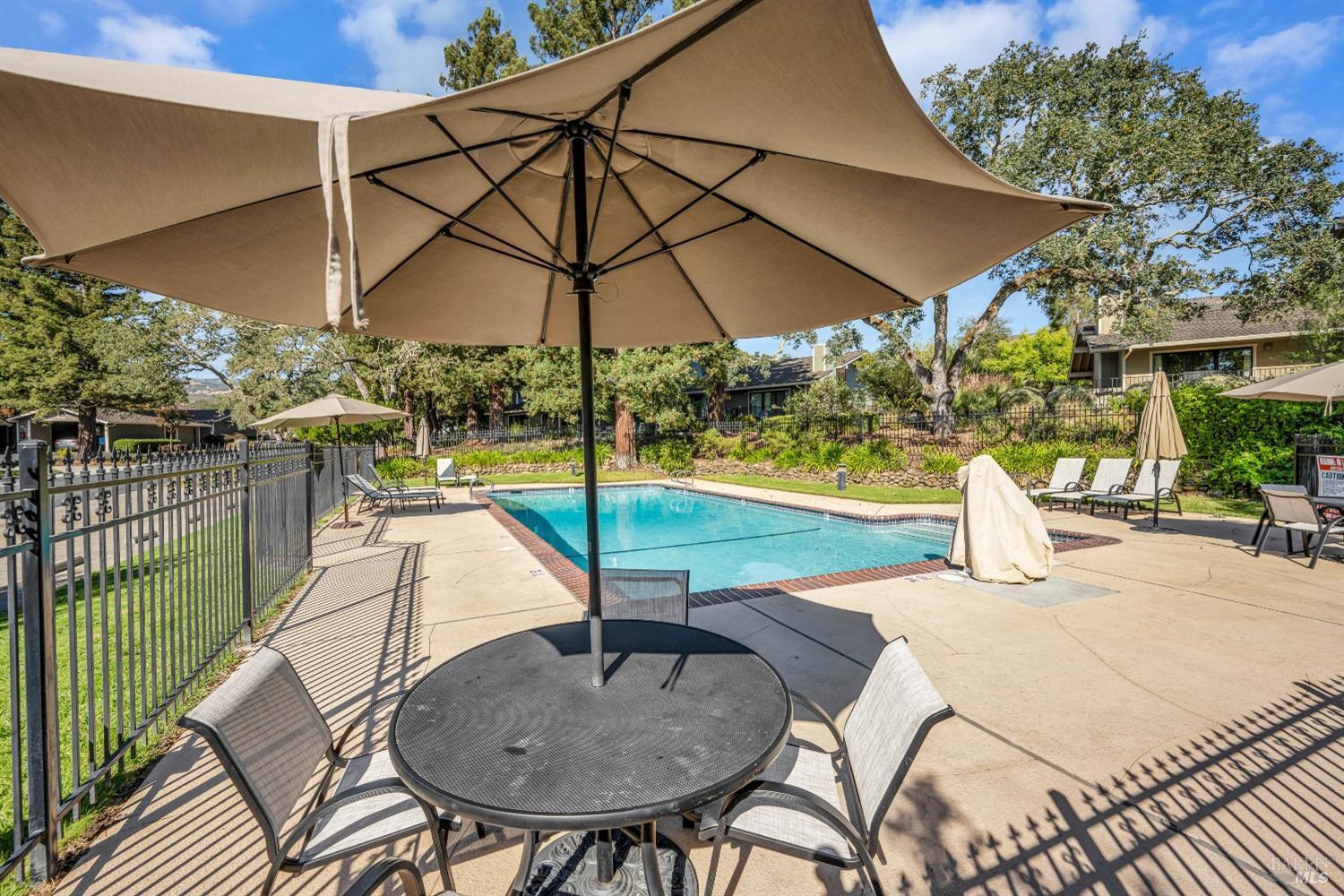 Napa, California, 94558, United States, 2 Bedrooms Bedrooms, ,2 BathroomsBathrooms,Residential,For Sale,1849906