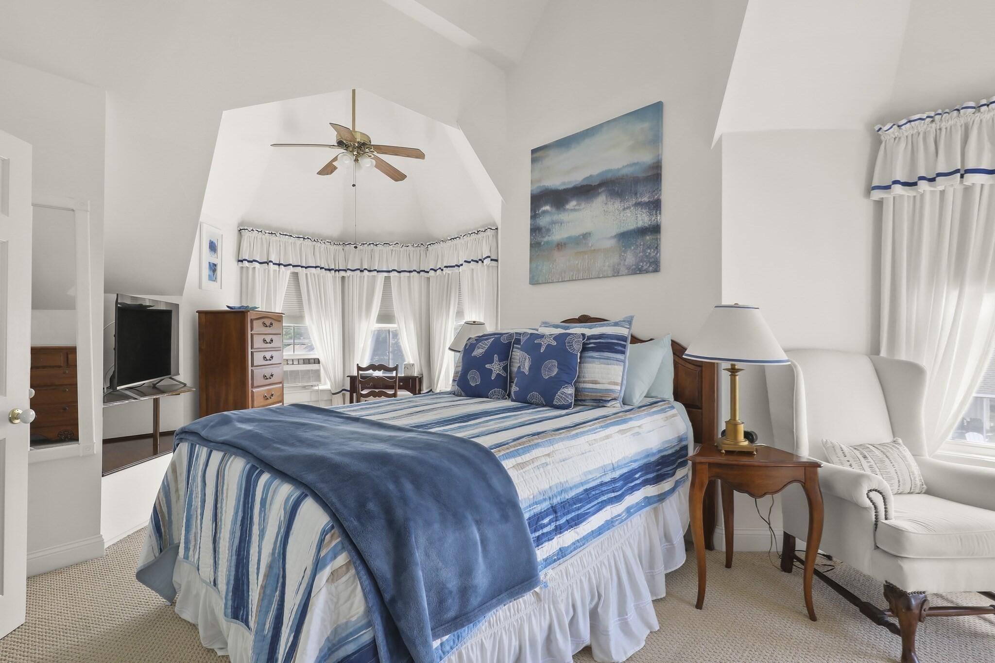 Wareham, Massachusetts, 02571, United States, 3 Bedrooms Bedrooms, ,2 BathroomsBathrooms,Residential,For Sale,1927382