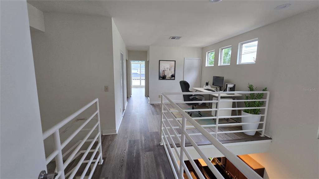 Tampa, Florida, 33629, United States, 2 Bedrooms Bedrooms, ,3 BathroomsBathrooms,Residential,For Sale,1858251
