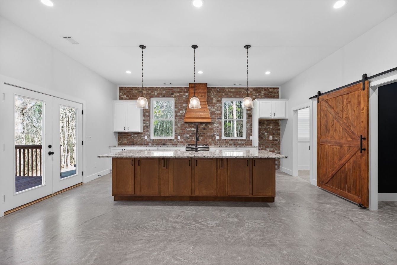 Carrollton, Georgia, 30117, United States, 4 Bedrooms Bedrooms, ,5 BathroomsBathrooms,Residential,For Sale,2015350