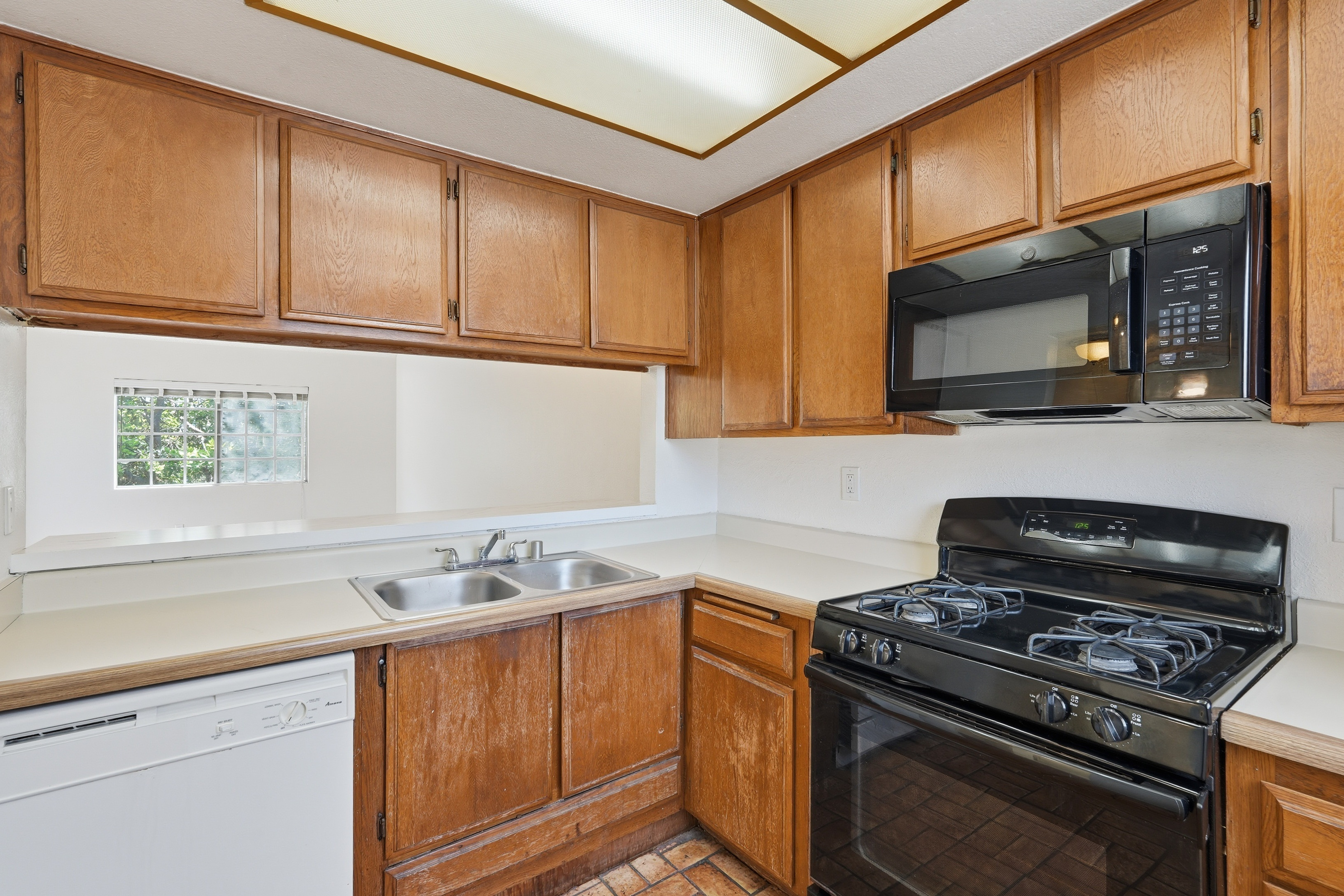  628 Daisy Avenue, Long Beach, CA 90802 - 物件實景