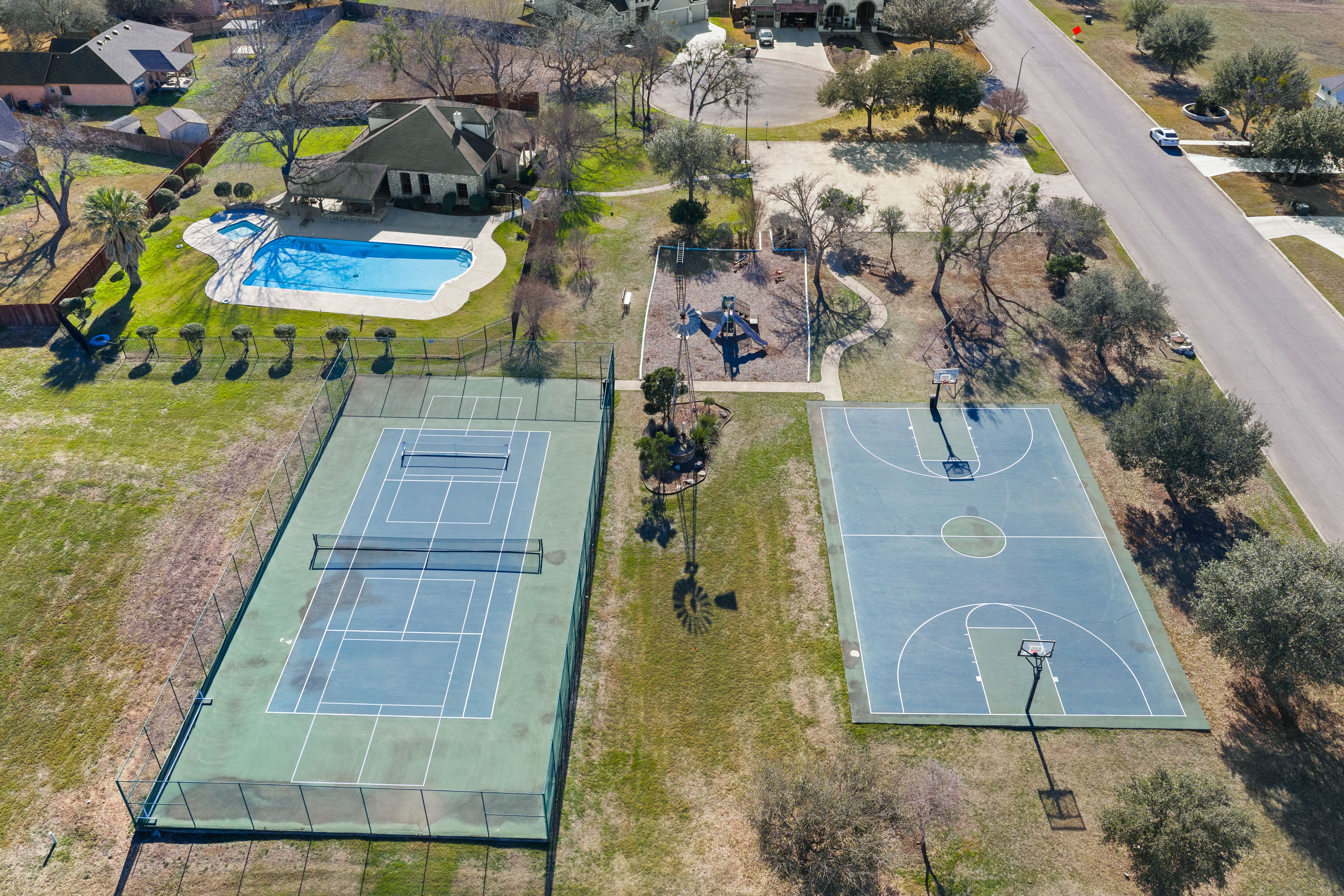  Refined Country Luxury in Gated Harvest Hills - 物件實景