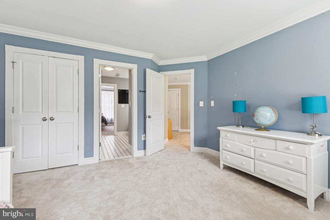 Huntingtown, Maryland, 20639, United States, 6 Bedrooms Bedrooms, ,6 BathroomsBathrooms,Residential,For Sale,1914130