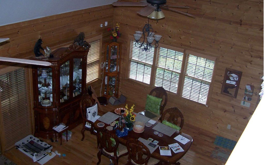 Hiawassee, Georgia, 30546, United States, 3 Bedrooms Bedrooms, ,3 BathroomsBathrooms,Residential,For Sale,1921264