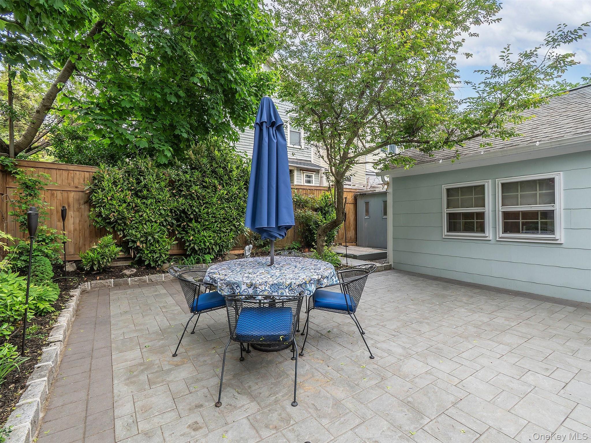  24 Maple Avenue, Sea Cliff, NY, 11579 - 物件實景