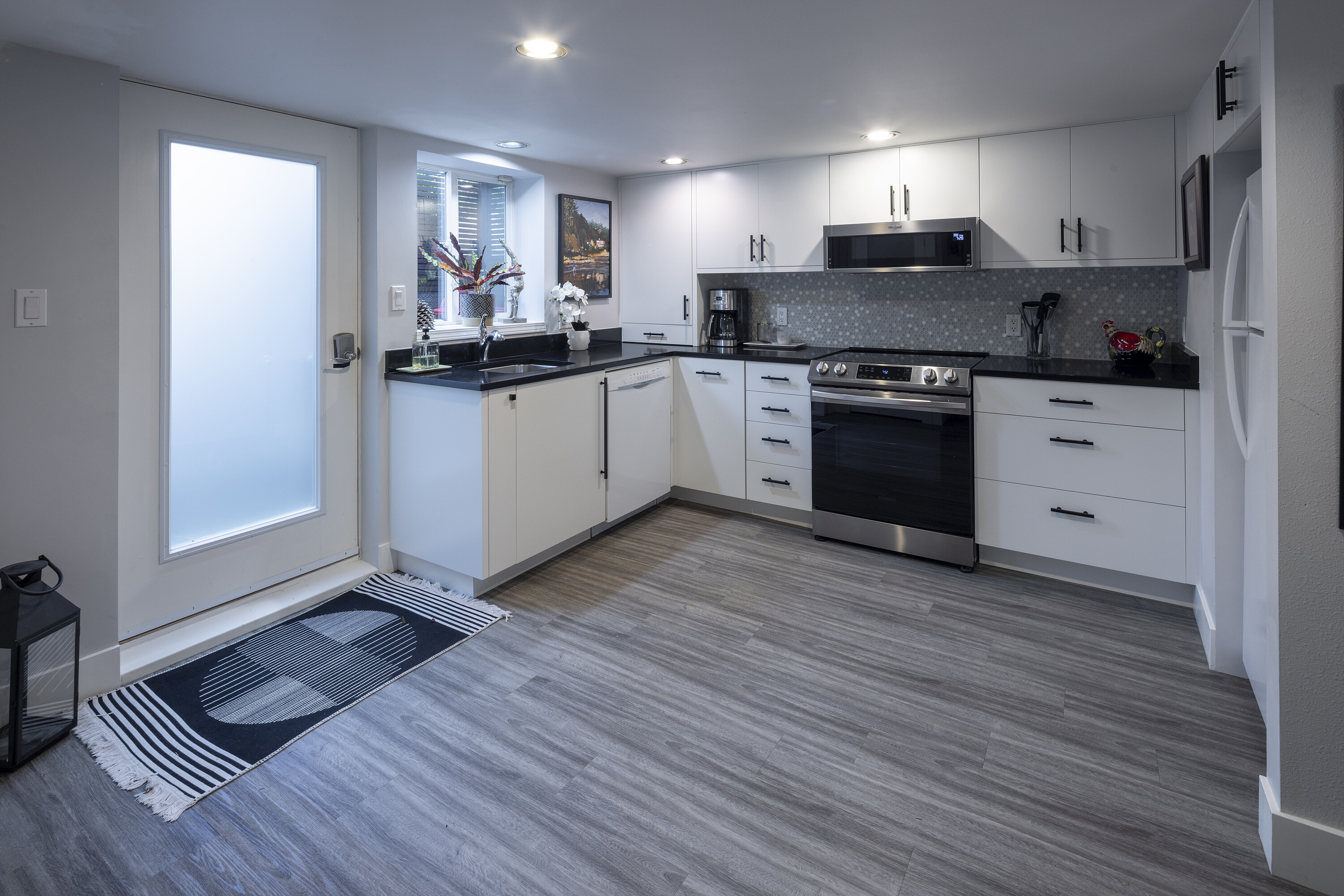  Upscale Waterfront Oasis - 物件實景