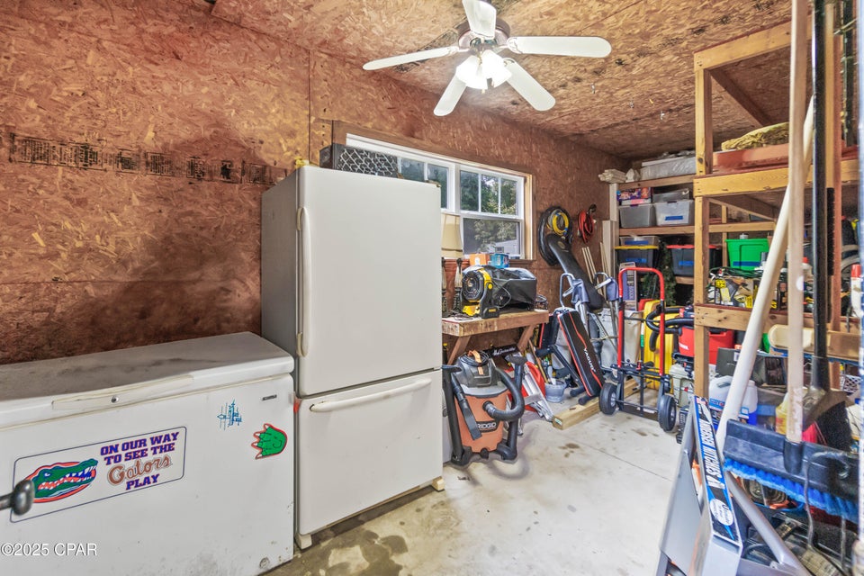 Malone, Florida, 32445, United States, 3 Bedrooms Bedrooms, ,3 BathroomsBathrooms,Residential,For Sale,1974883