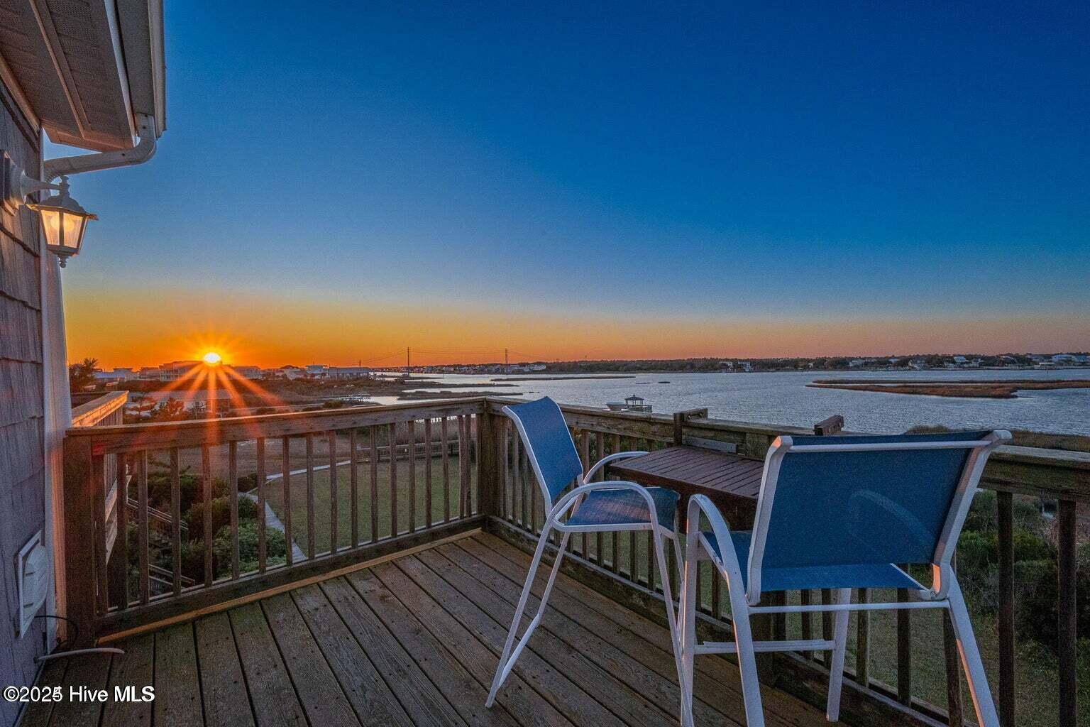North Topsail Beach, North Carolina, 28460, United States, 3 Bedrooms Bedrooms, ,3 BathroomsBathrooms,Residential,For Sale,1983147