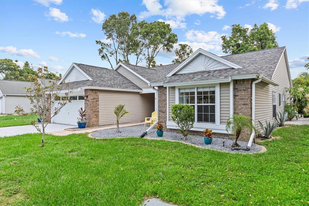 Tarpon Springs, Florida, 34689, United States, 4 Bedrooms Bedrooms, ,2 BathroomsBathrooms,Residential,For Sale,1920120