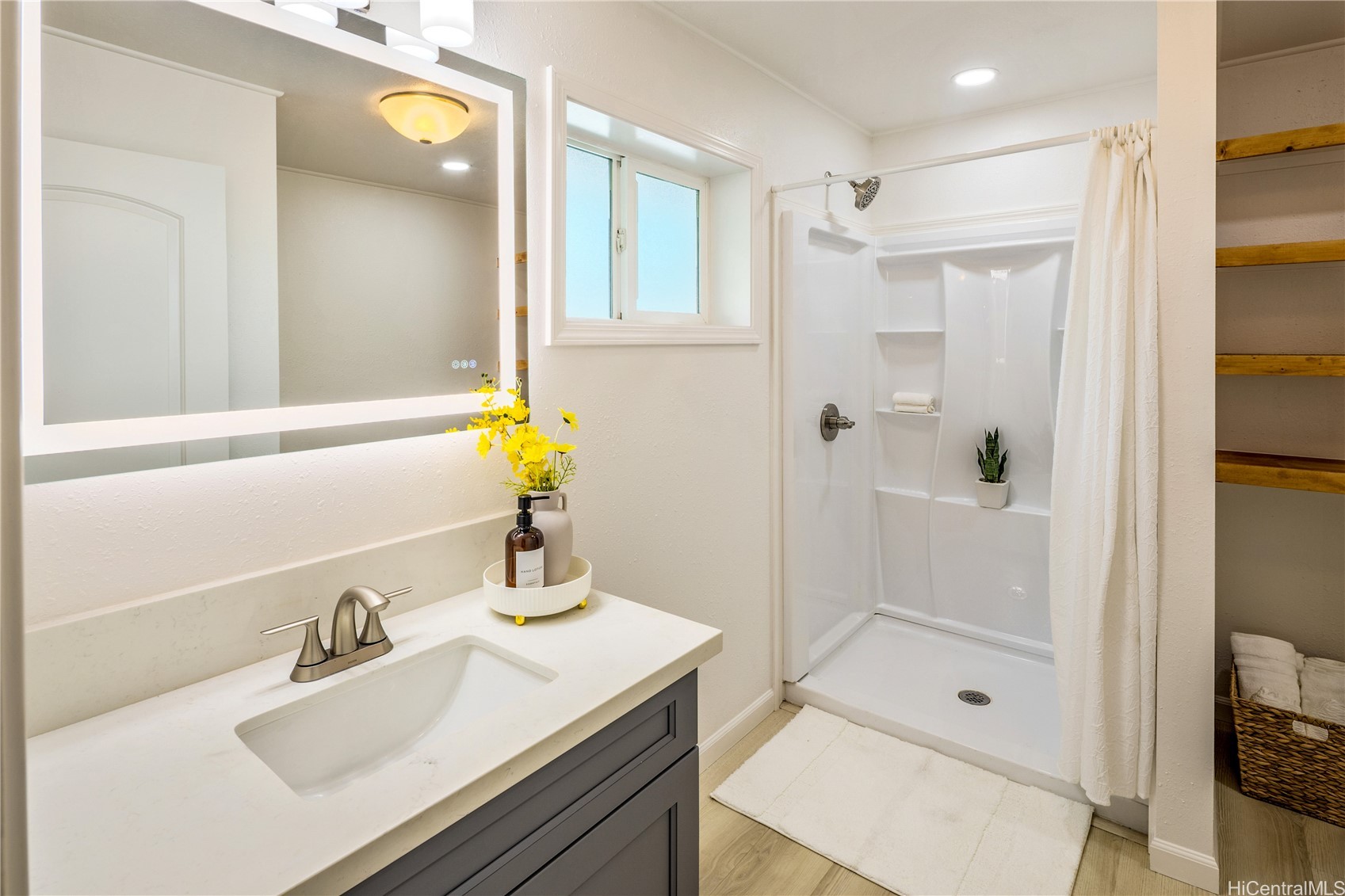 Hauula, Hawaii, 96717, United States, 2 Bedrooms Bedrooms, ,2 BathroomsBathrooms,Residential,For Sale,1992068