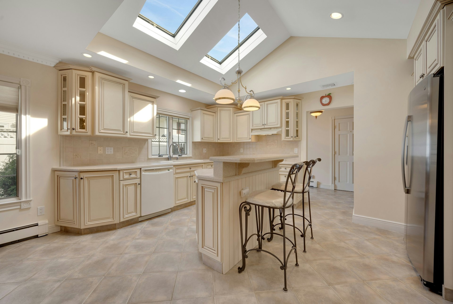 184 West Passaic Ave, Rutherford, NJ 07070 - 物件實景