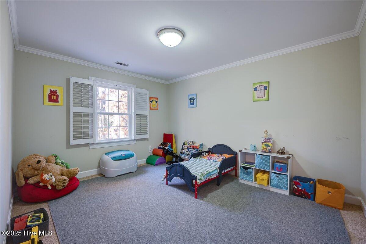 Trent Woods, North Carolina, 28562, United States, 4 Bedrooms Bedrooms, ,3 BathroomsBathrooms,Residential,For Sale,1997785