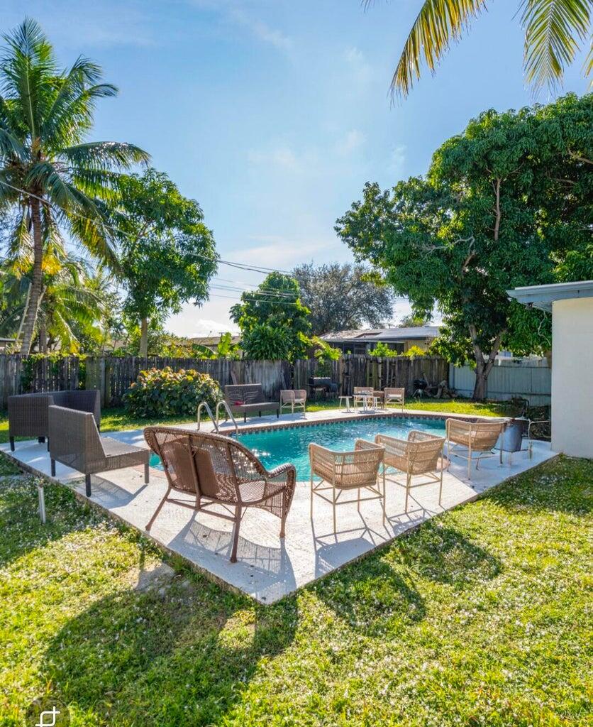 Boynton Beach, Florida, 33426, United States, 3 Bedrooms Bedrooms, ,3 BathroomsBathrooms,Residential,For Sale,2048251