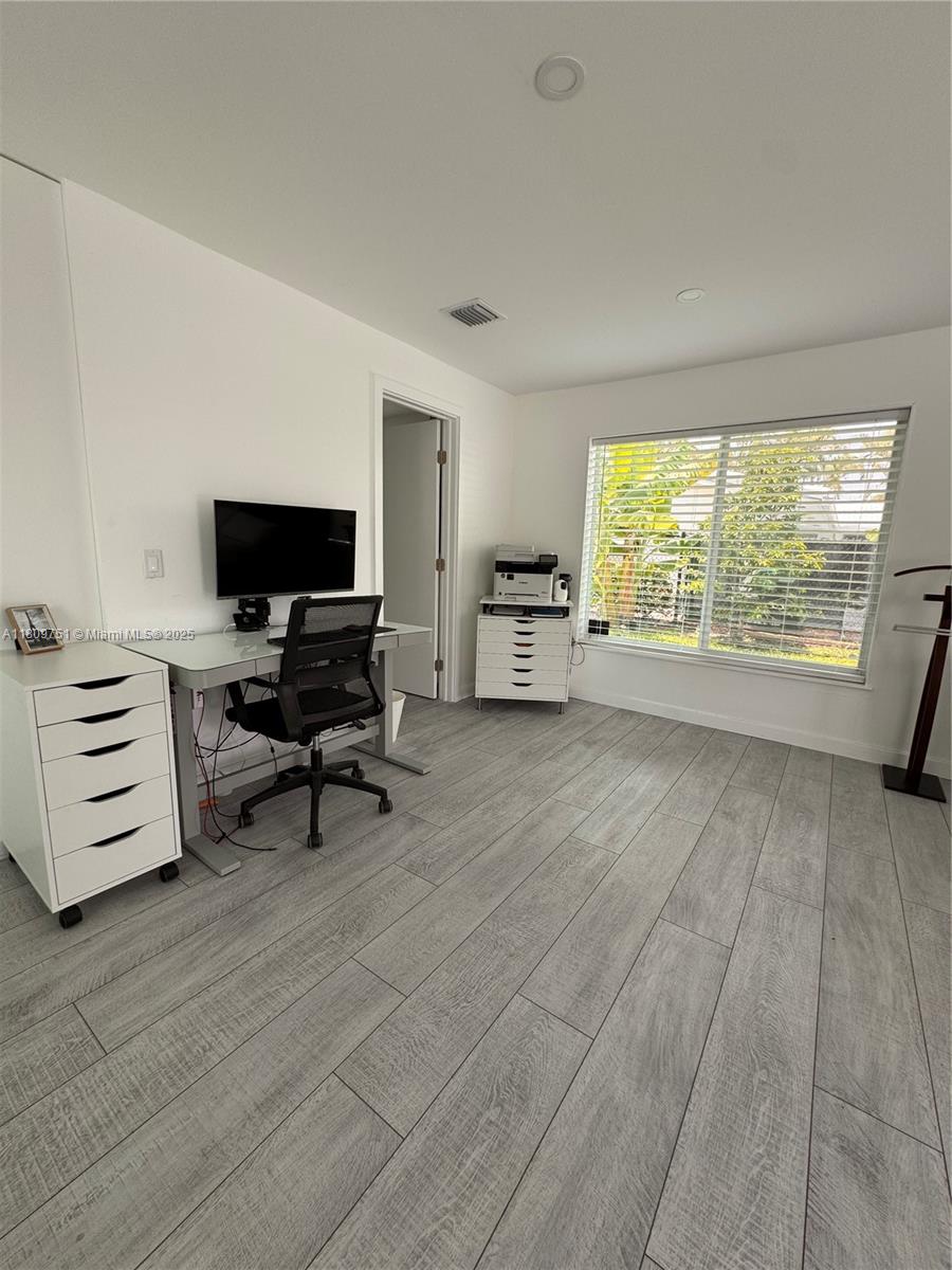 Pompano Beach, Florida, 33060, United States, 2 Bedrooms Bedrooms, ,2 BathroomsBathrooms,Residential,For Sale,1829168