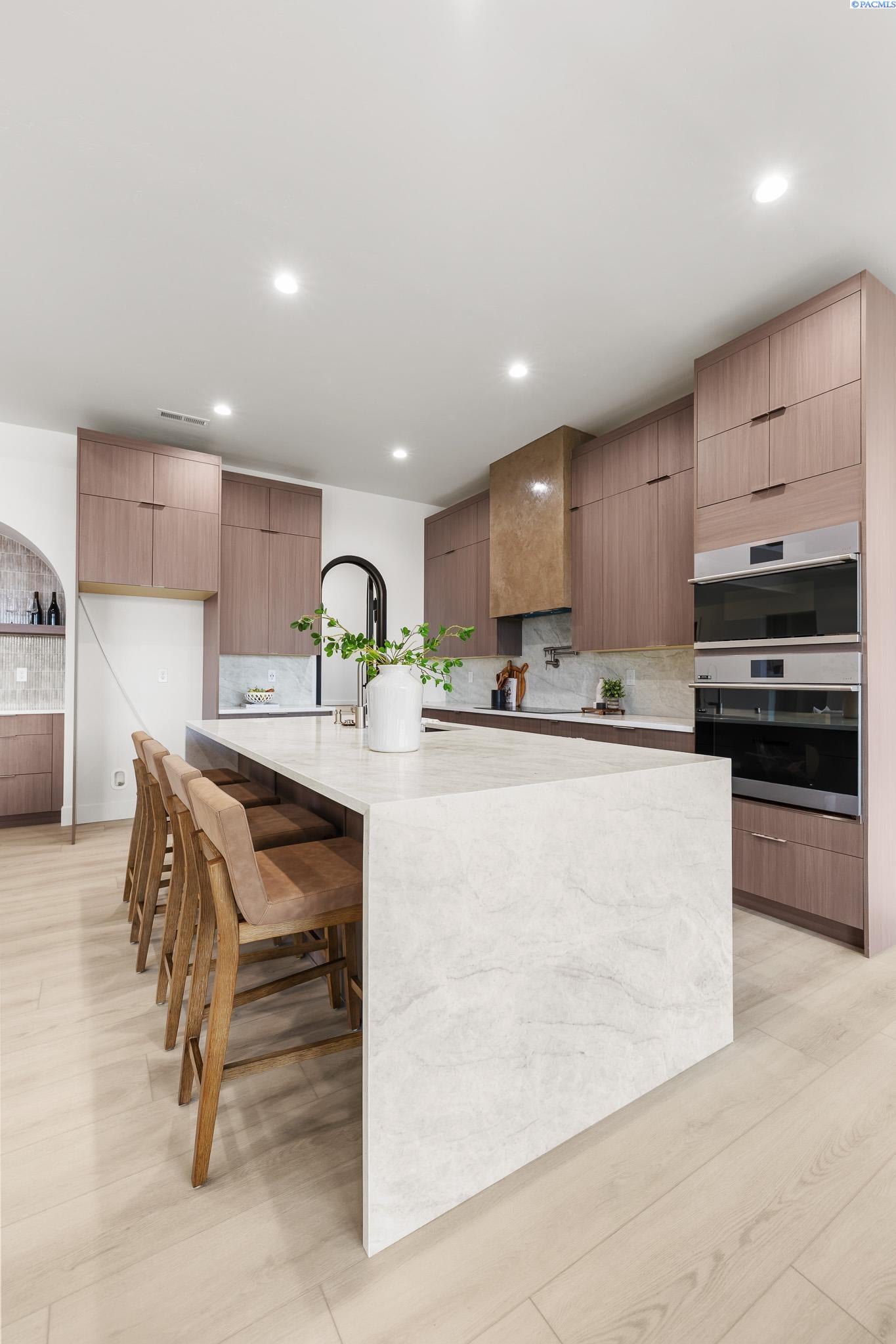 Richland, Washington, 99352, United States, 4 Bedrooms Bedrooms, ,2 BathroomsBathrooms,Residential,For Sale,2000118